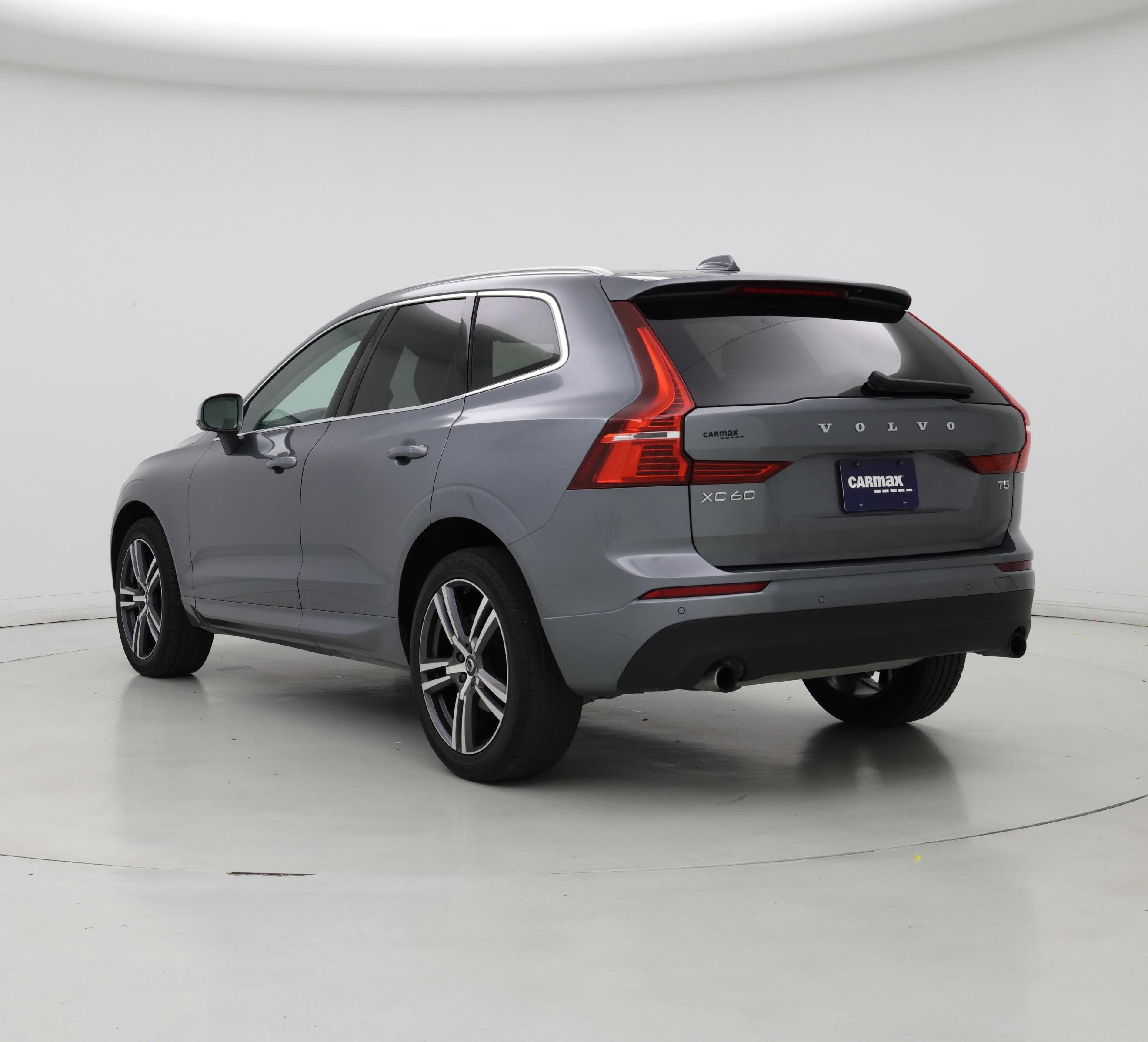 Thumbnail: 2021 Volvo XC60 - 2