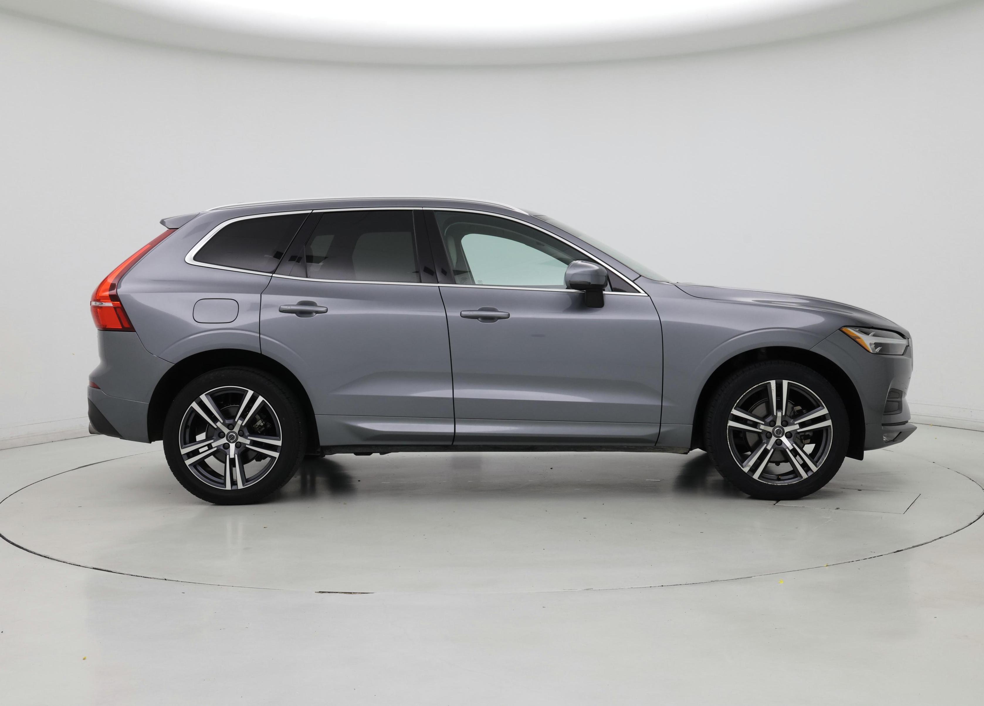 Thumbnail: 2021 Volvo XC60 - 7