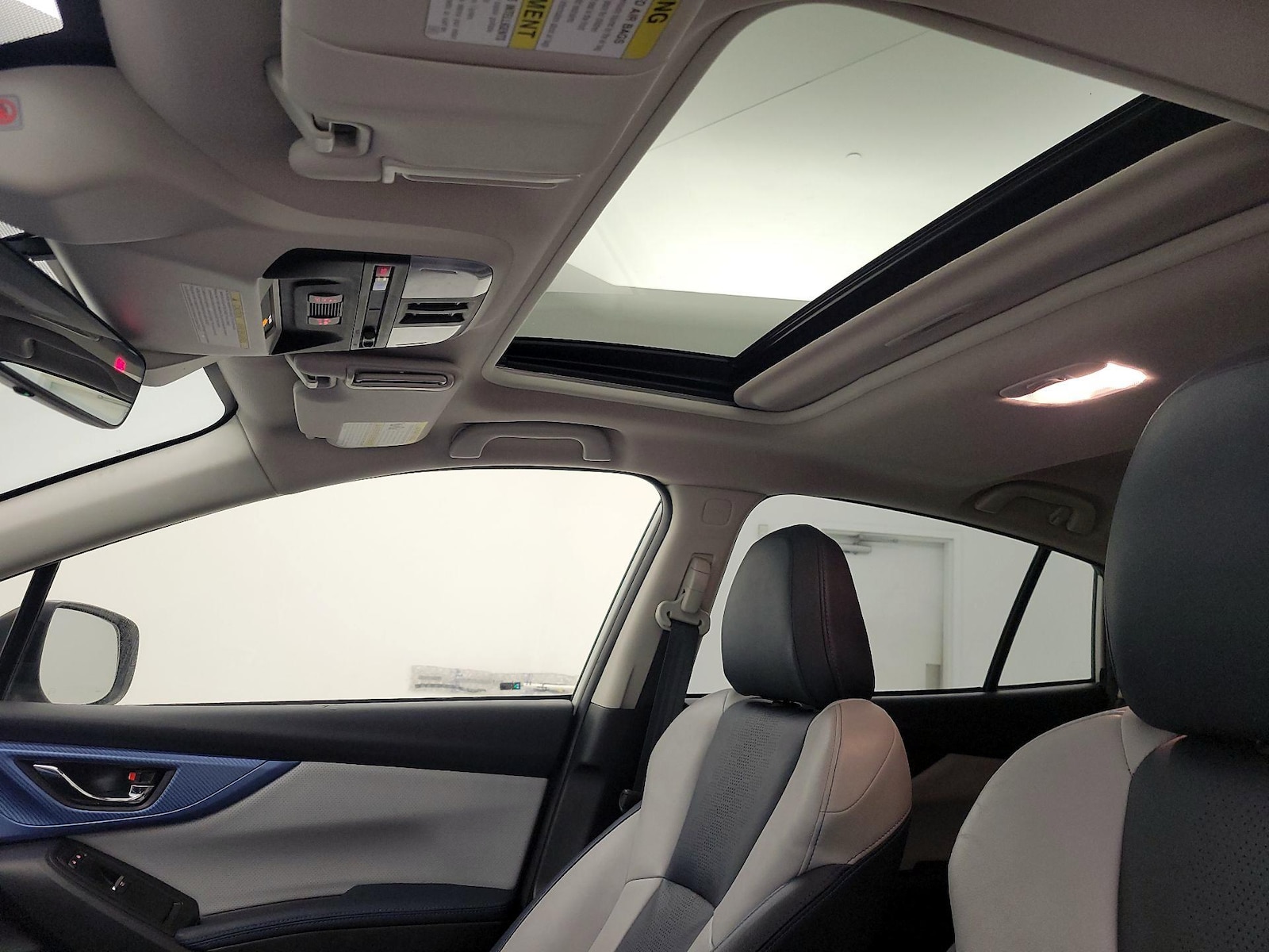 Sunroof(s) & Overhead Airbags