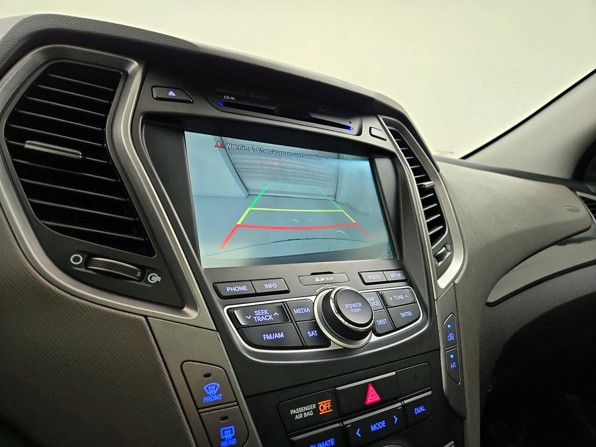 Thumbnail: 2014 Hyundai Santa Fe - 15