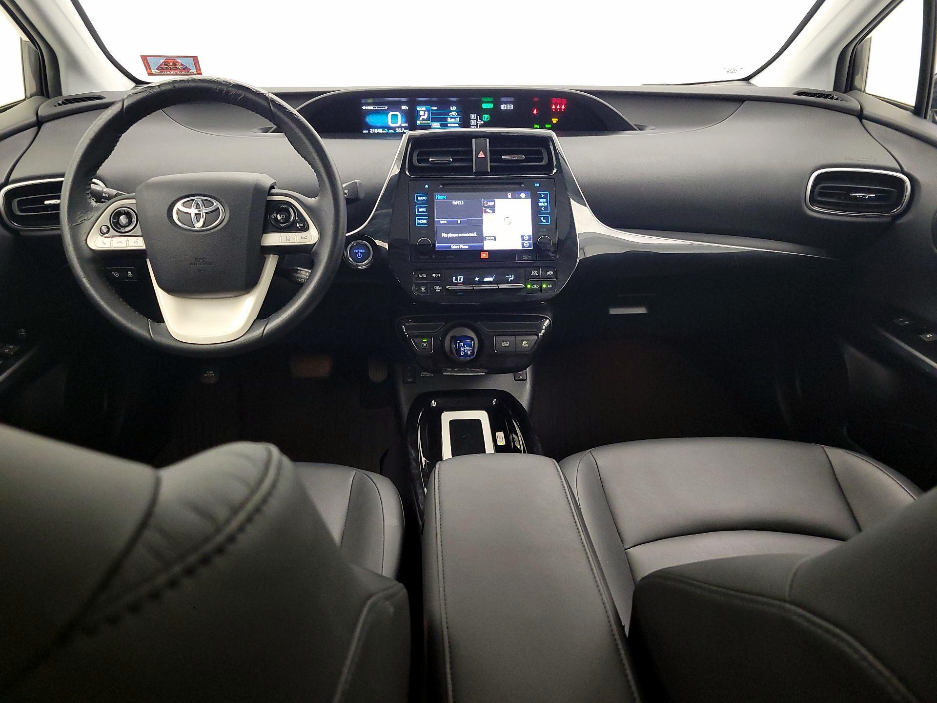 Thumbnail: 2017 Toyota Prius - 9