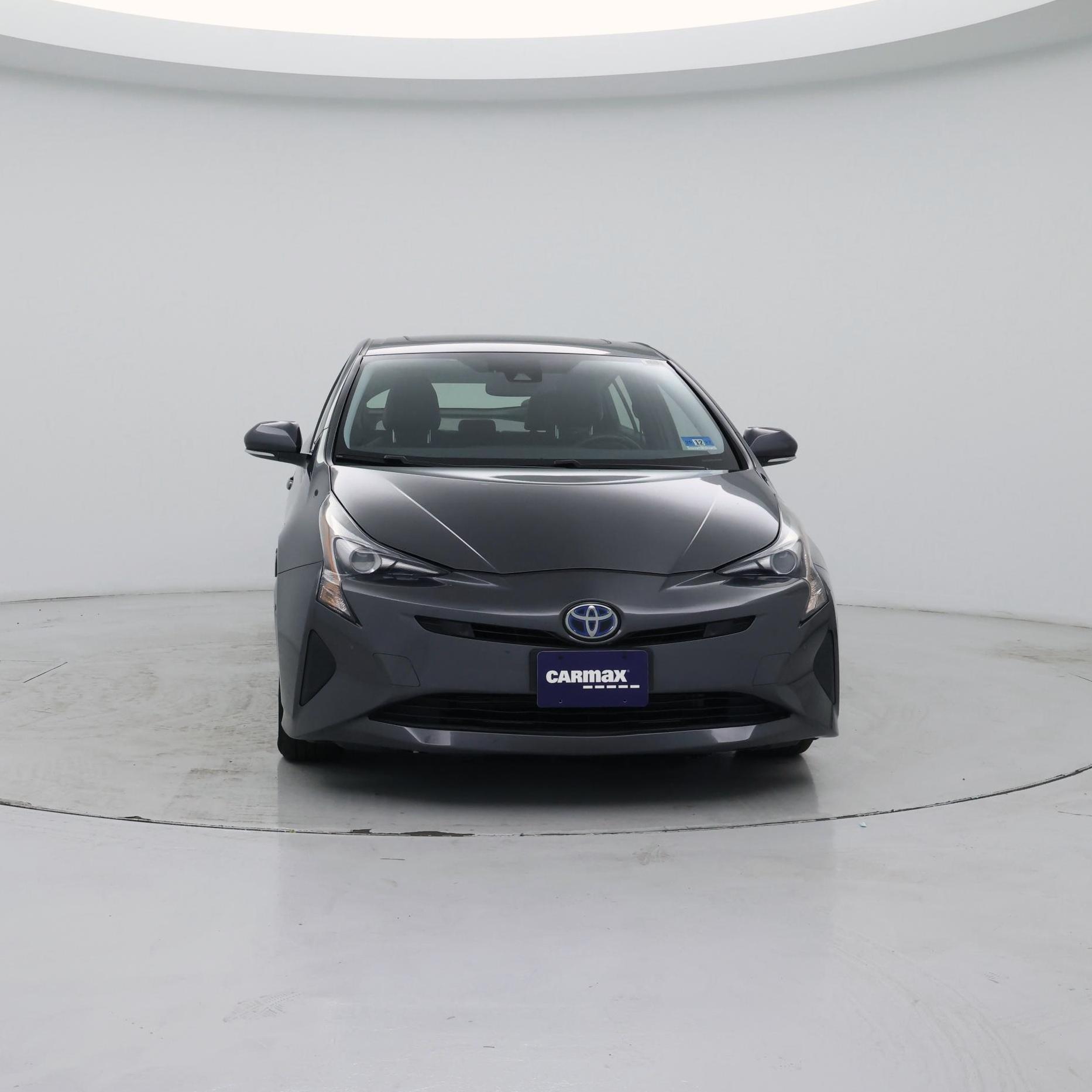 Thumbnail: 2017 Toyota Prius - 5