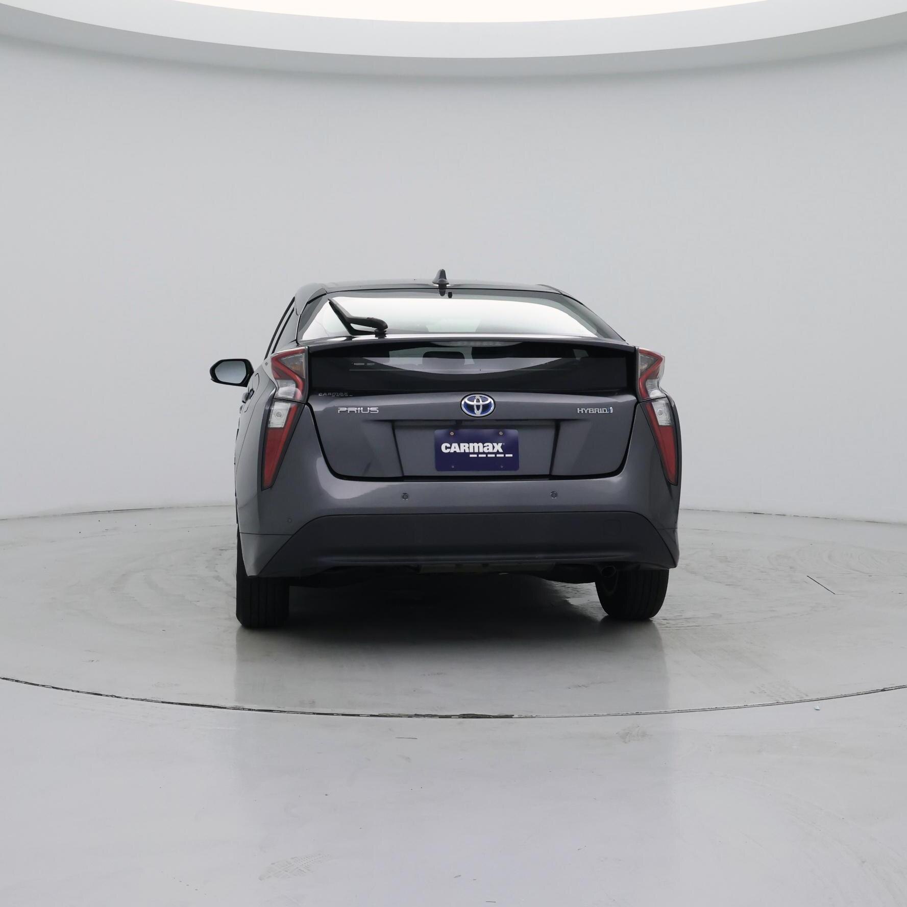 Thumbnail: 2017 Toyota Prius - 6