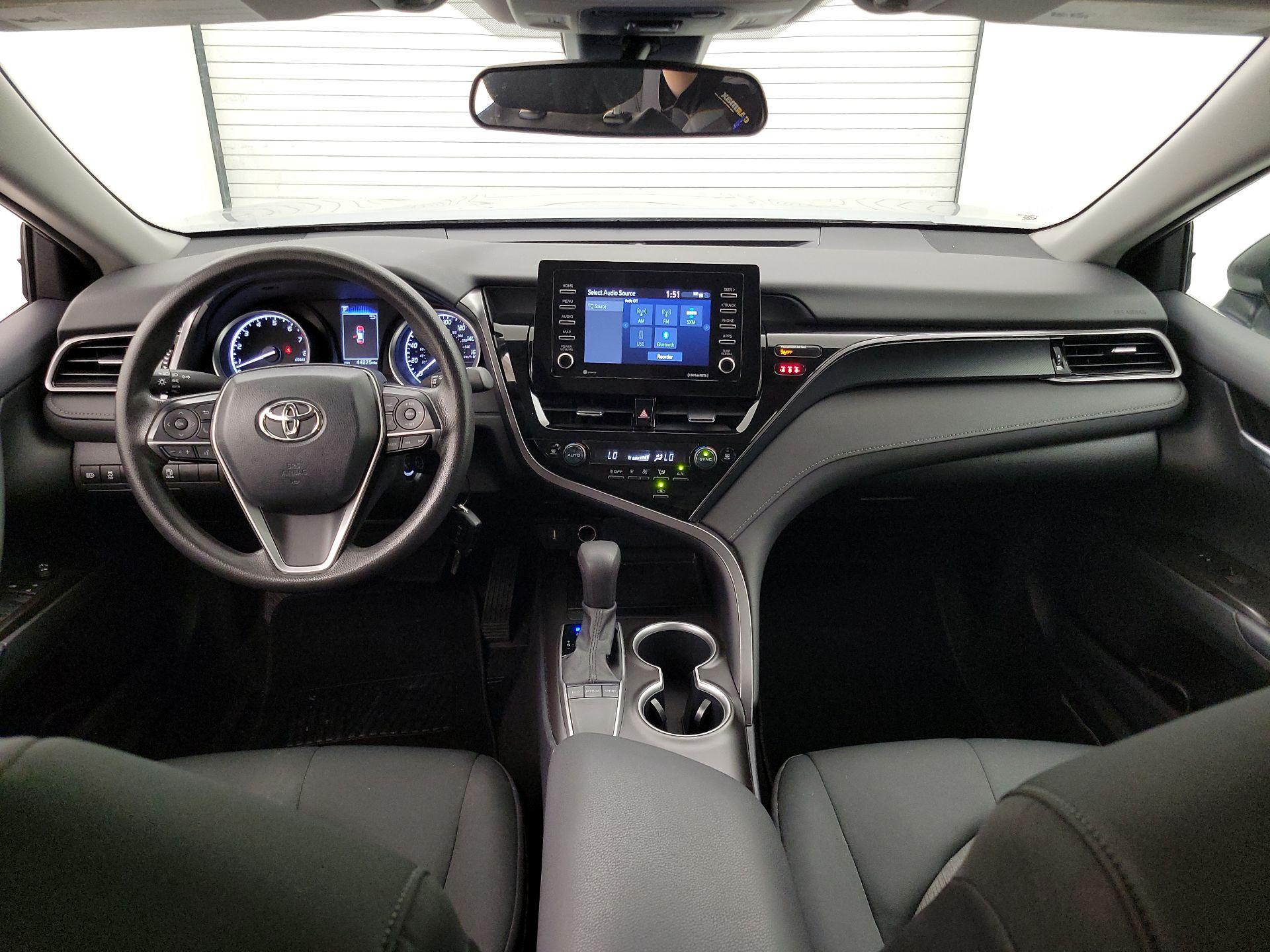 Thumbnail: 2024 Toyota Camry - 9