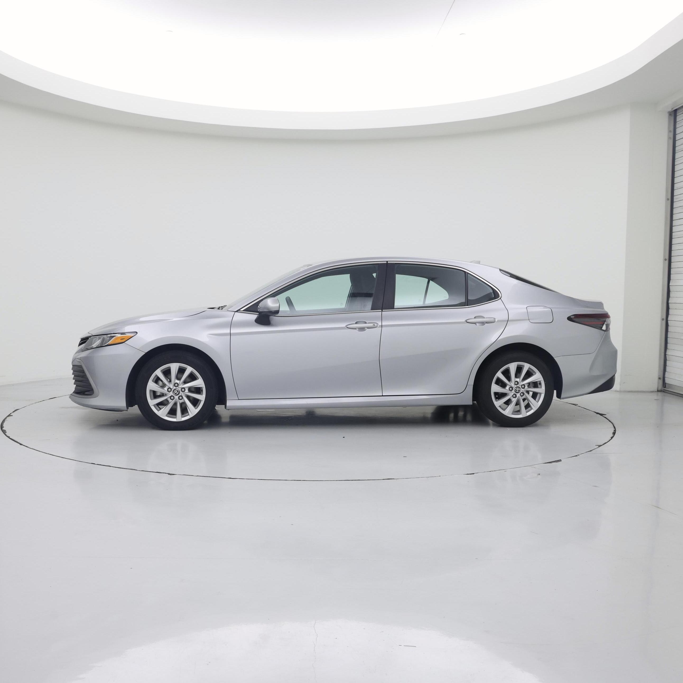Thumbnail: 2024 Toyota Camry - 3
