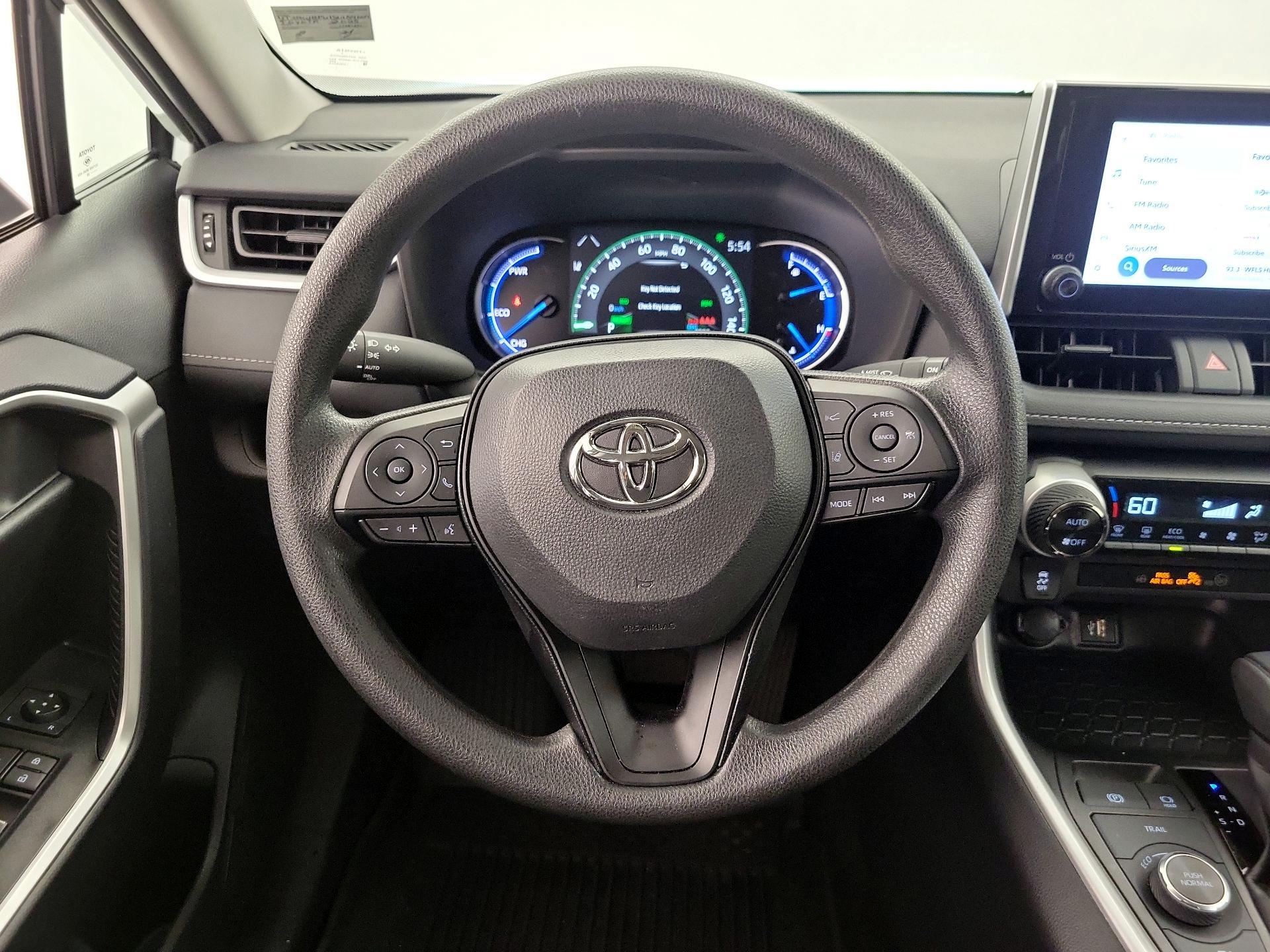 Thumbnail: 2025 Toyota RAV4 - 10