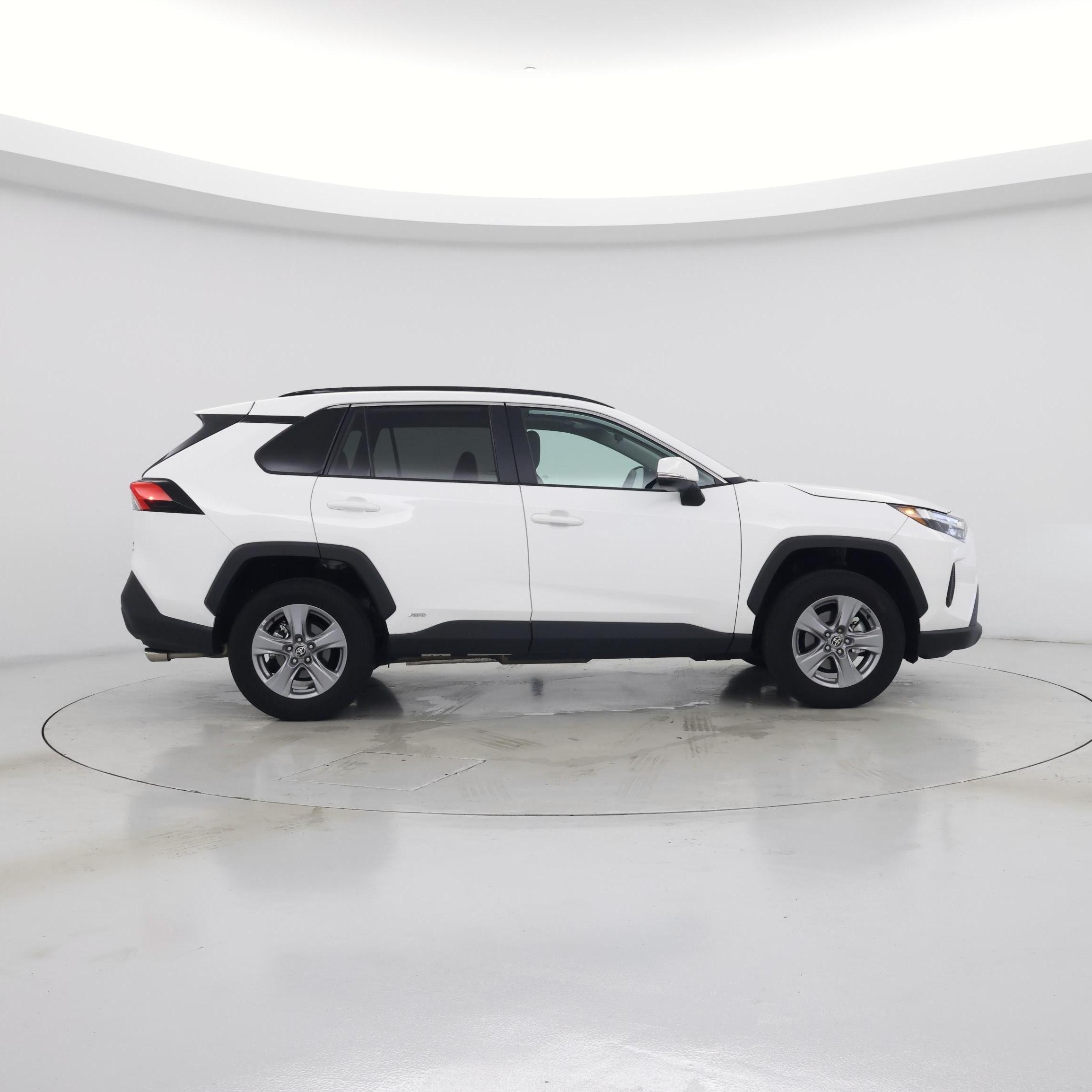 Thumbnail: 2025 Toyota RAV4 - 7