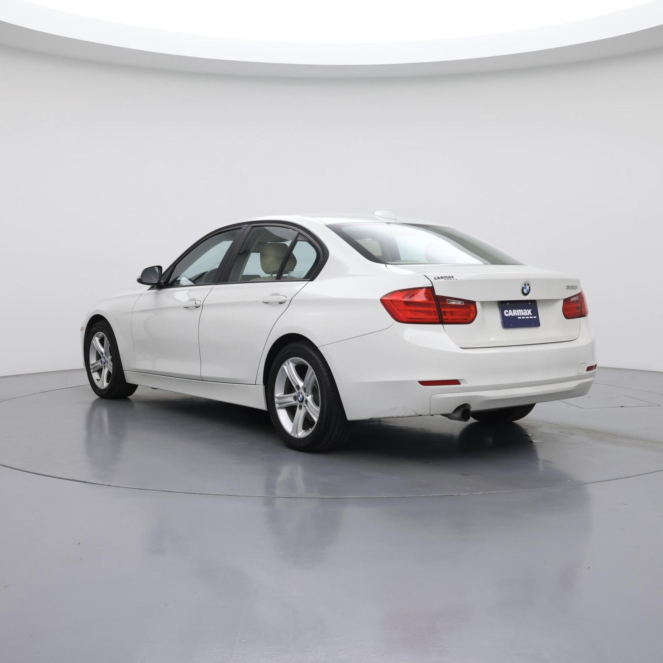 Thumbnail: 2015 BMW 3 Series - 2