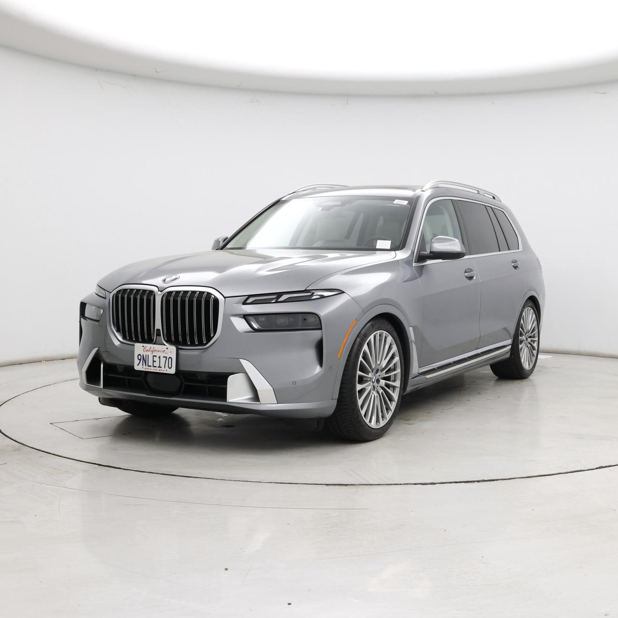 Thumbnail: 2025 BMW X7 - 4