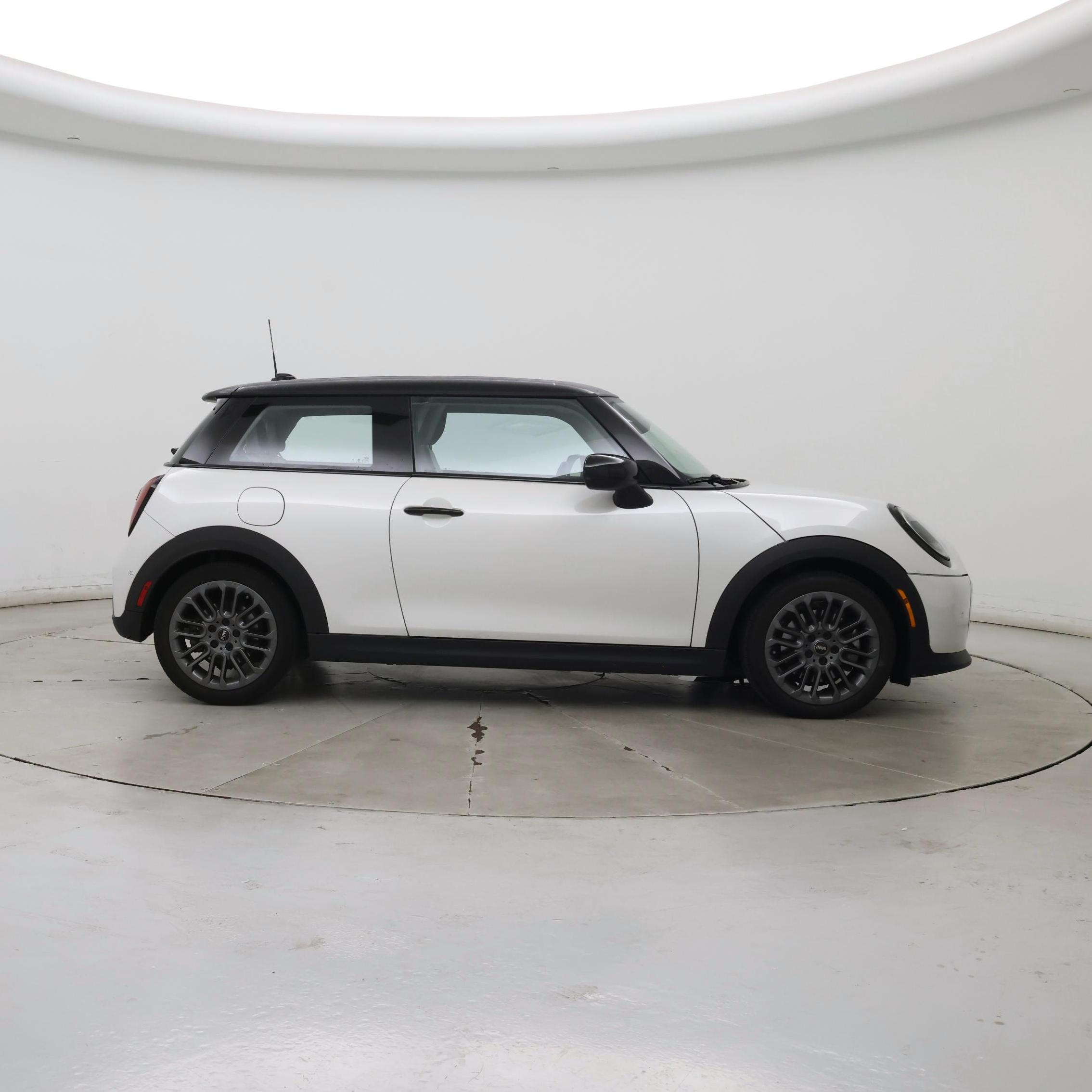Thumbnail: 2025 MINI Cooper Hardtop - 7