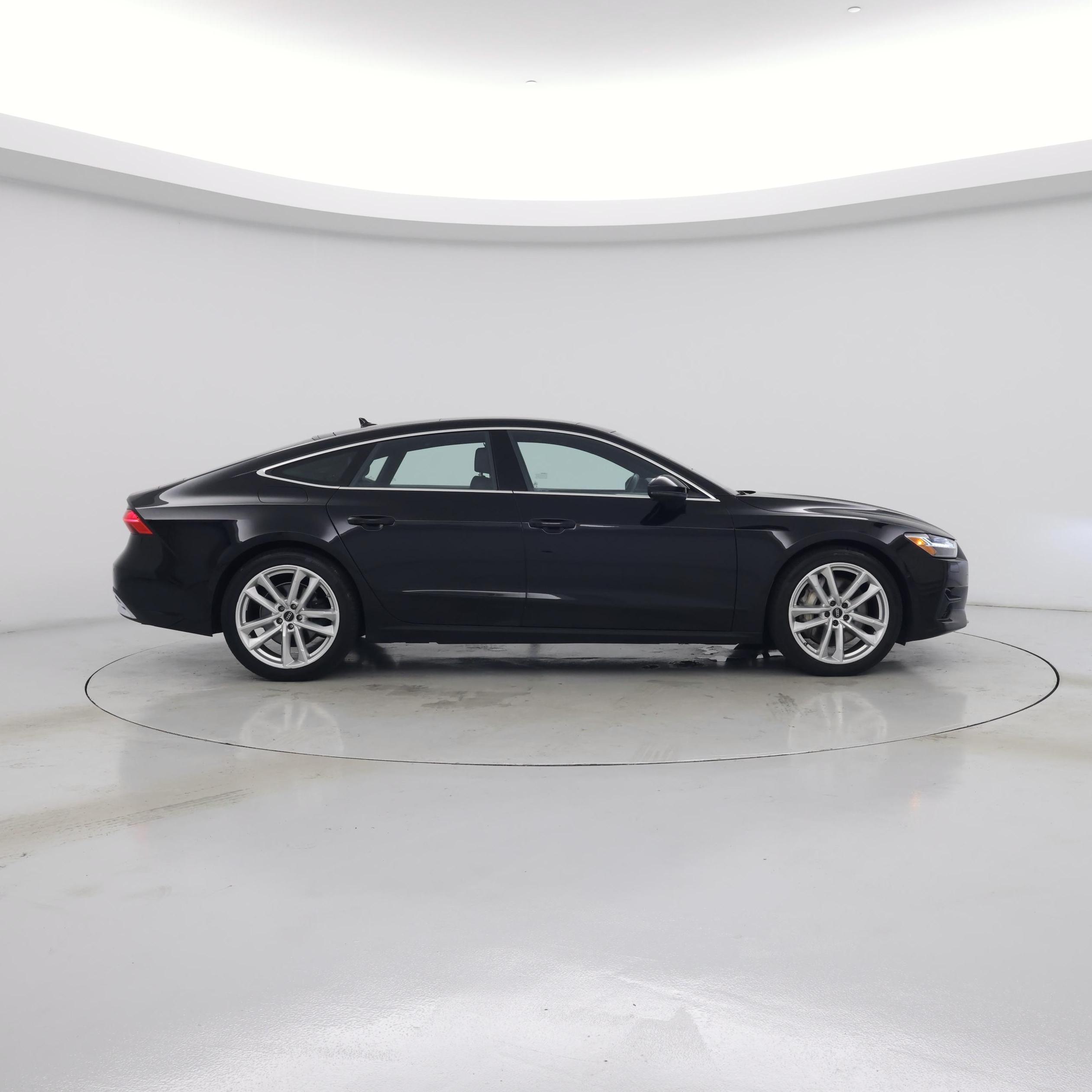 Thumbnail: 2022 Audi A7 - 7