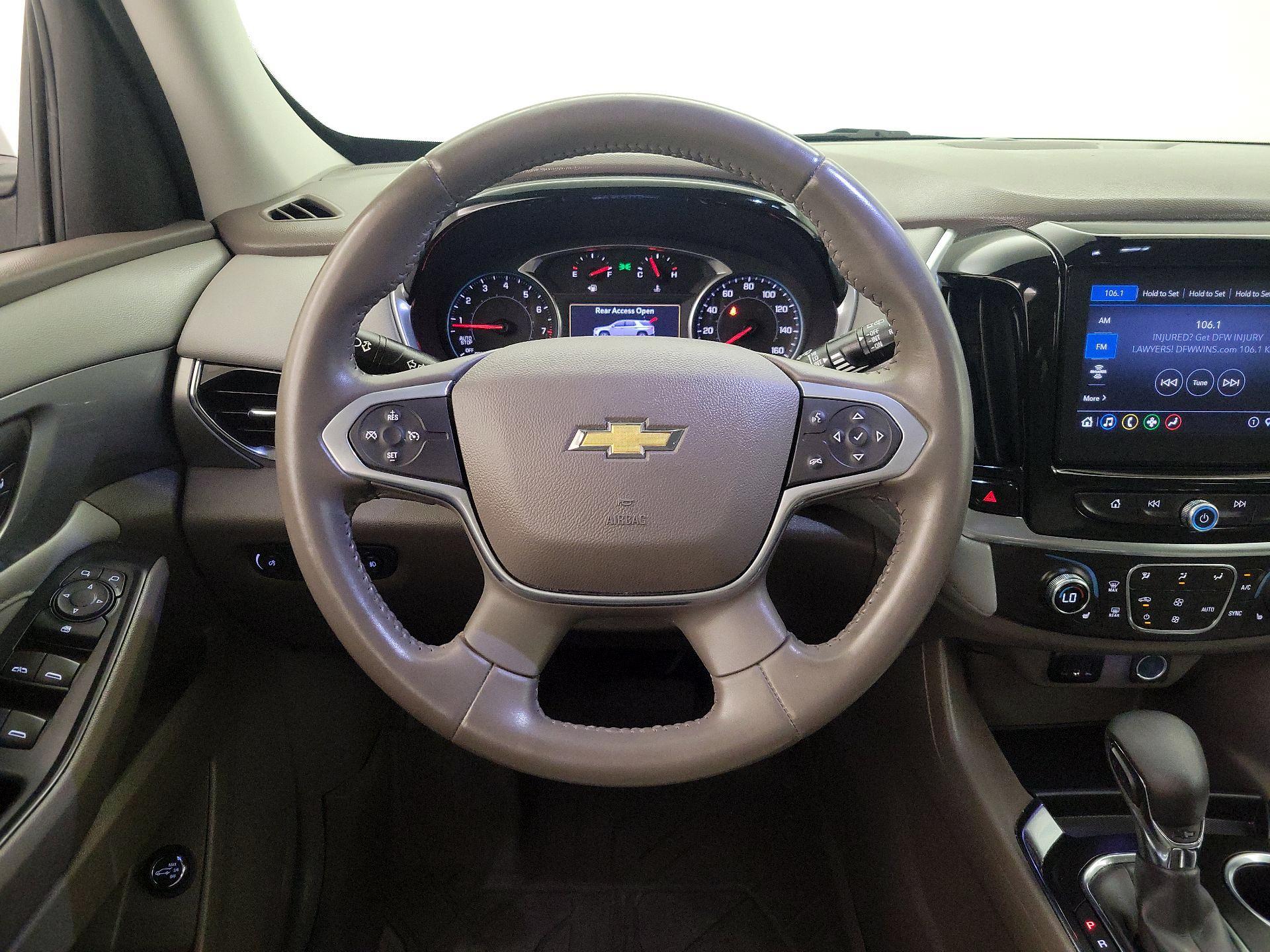 Thumbnail: 2021 Chevrolet Traverse - 10