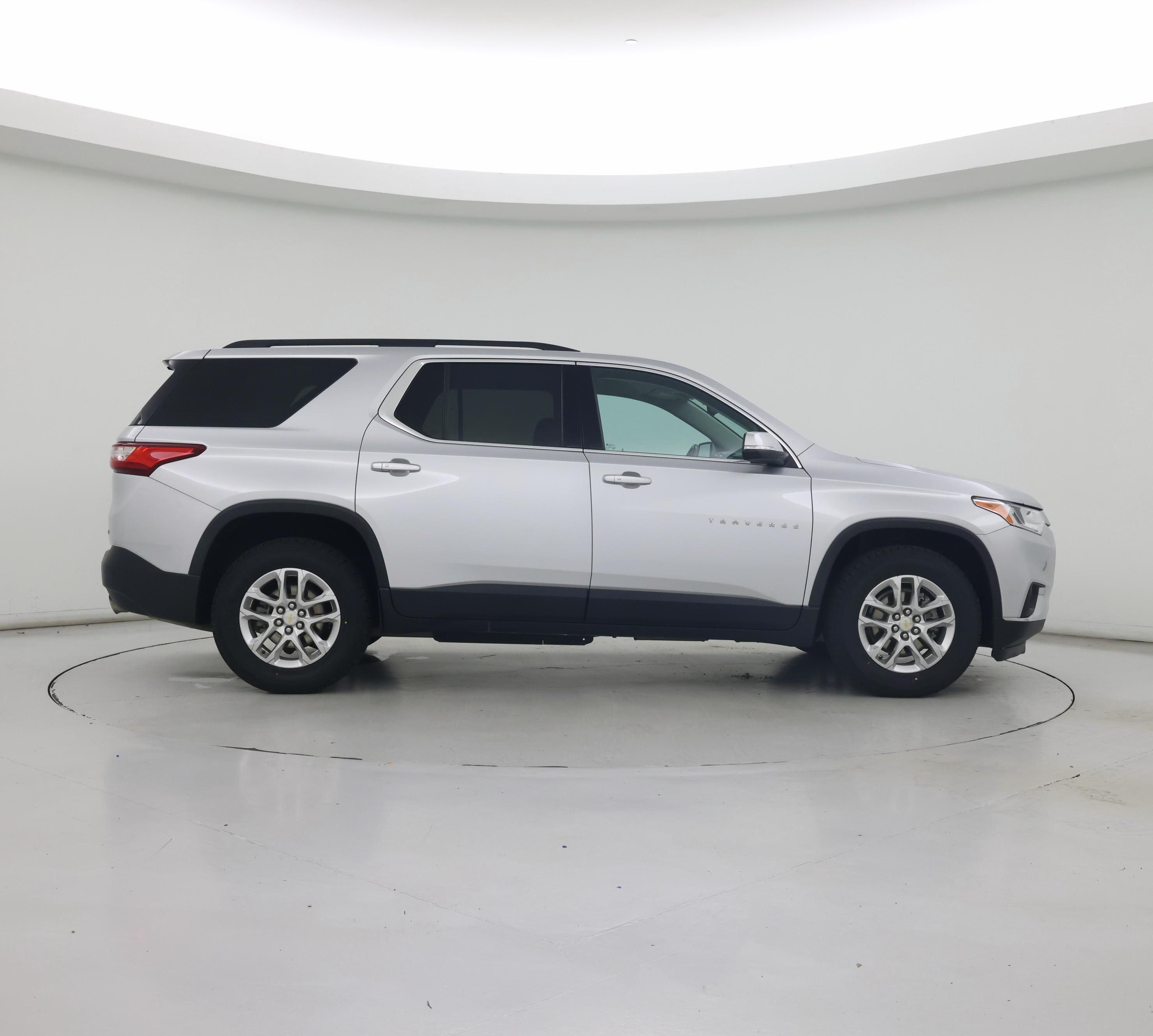 Thumbnail: 2021 Chevrolet Traverse - 7