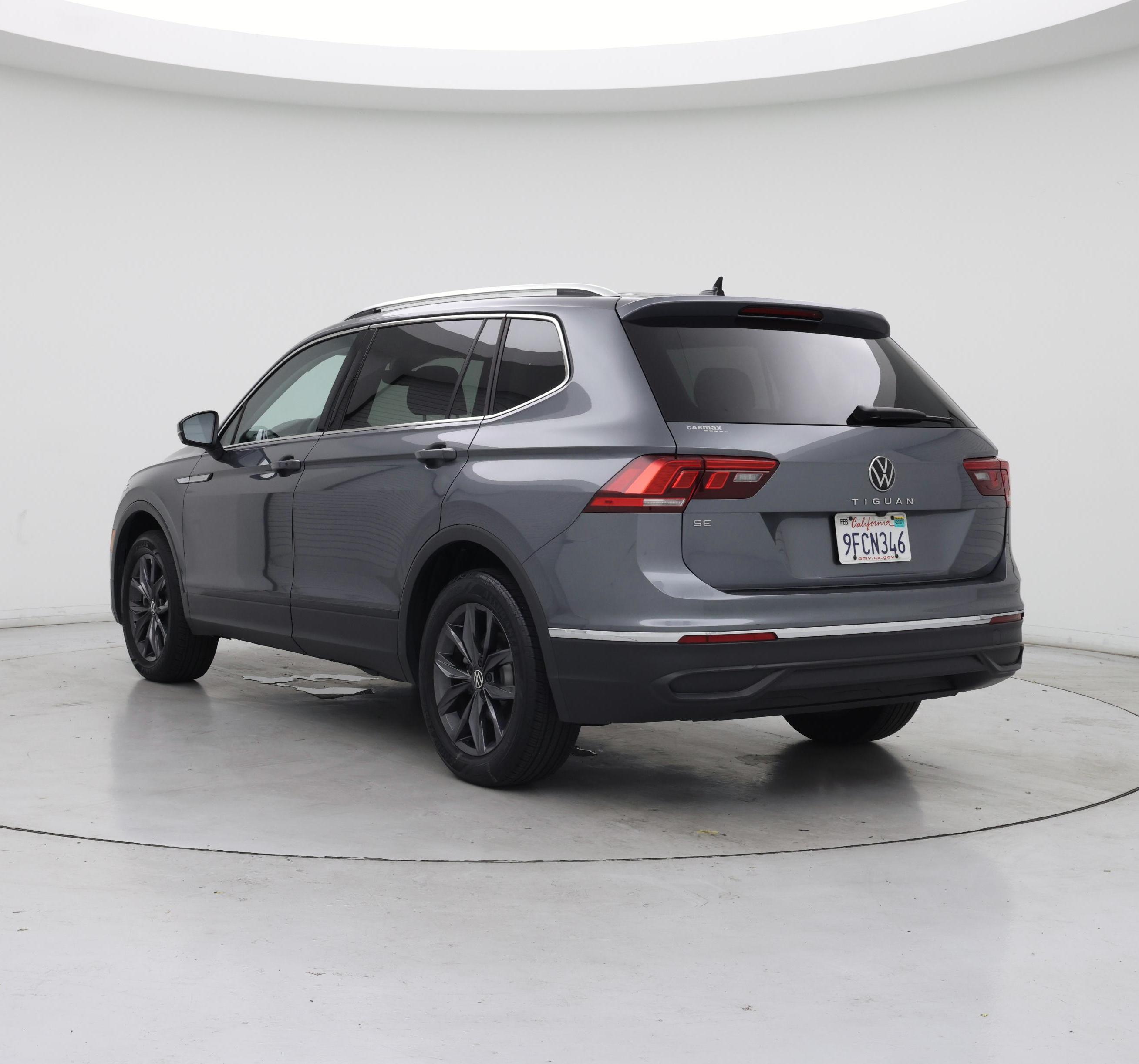 Thumbnail: 2023 Volkswagen Tiguan - 2