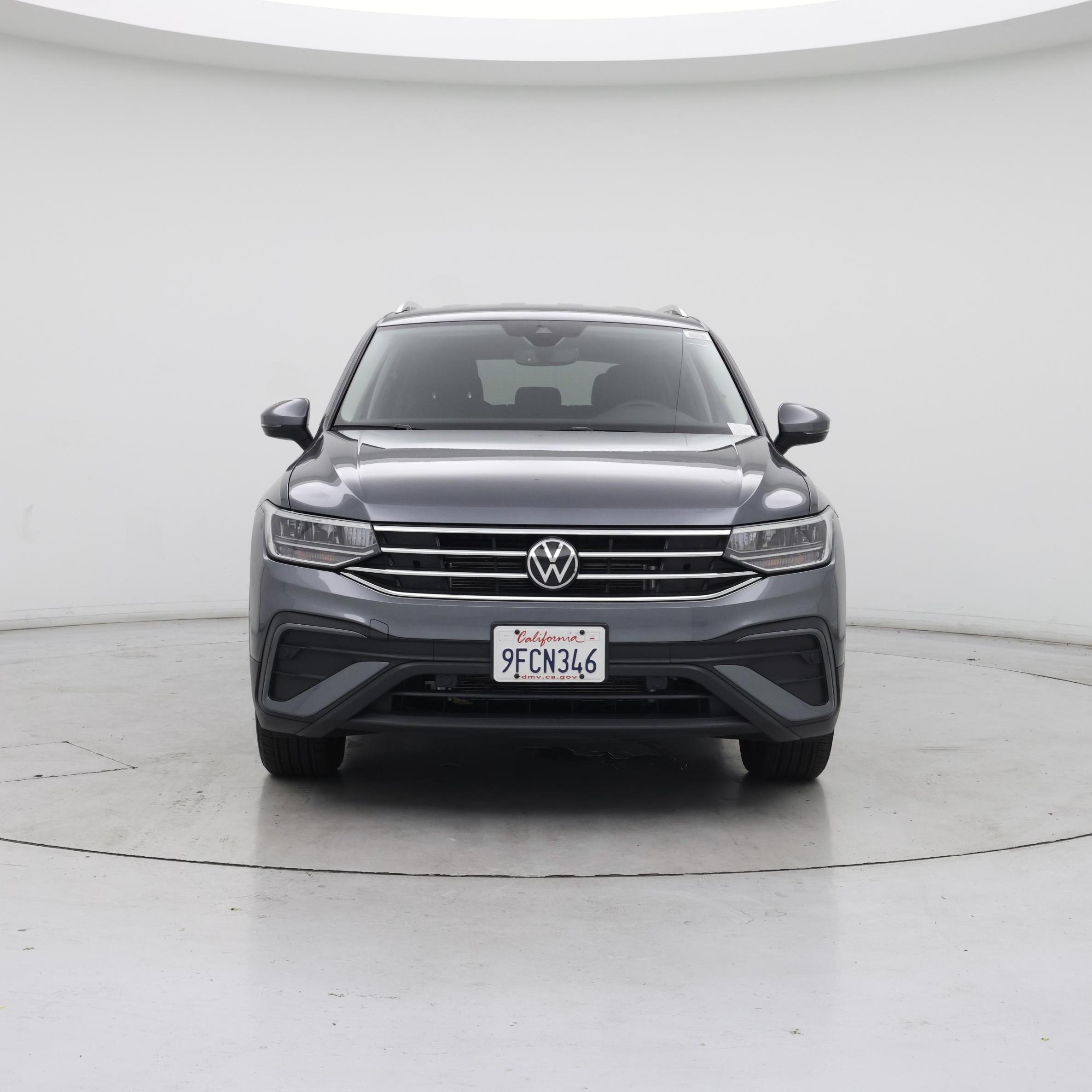 Thumbnail: 2023 Volkswagen Tiguan - 5