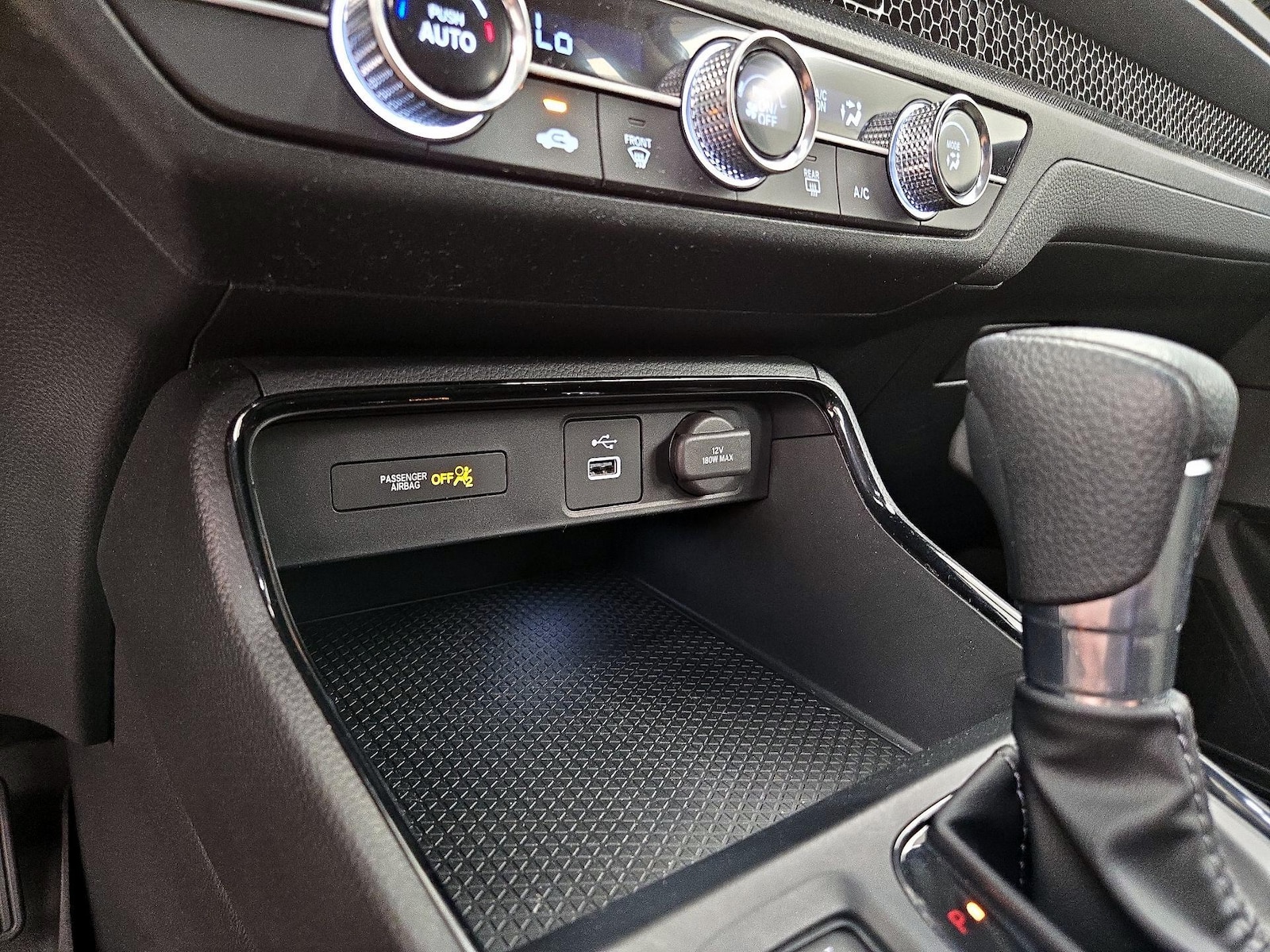 2024 Honda CR-V LX - Photo 19