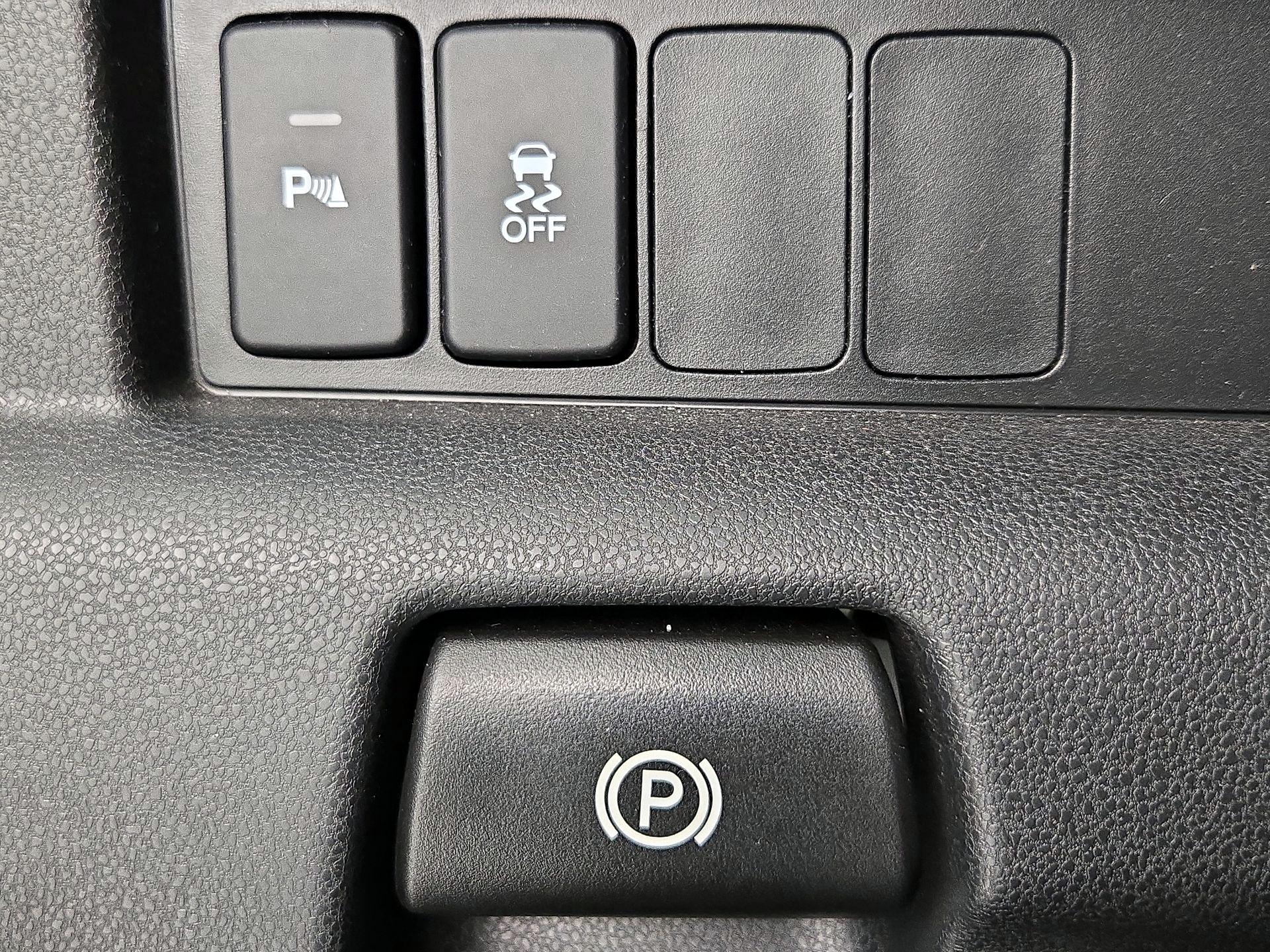 Thumbnail: 2014 Honda Pilot - 13