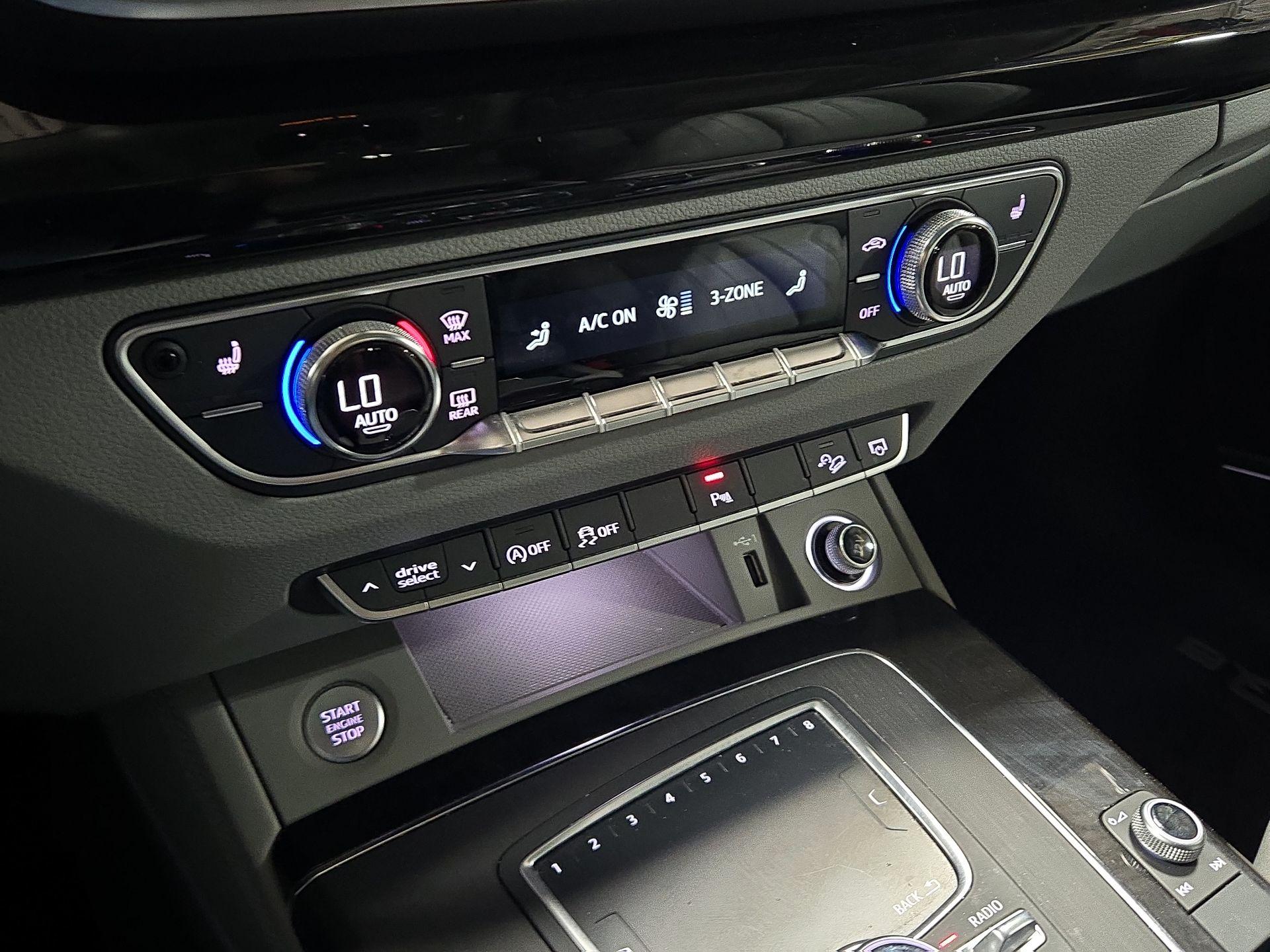 Thumbnail: 2019 Audi Q5 - 15
