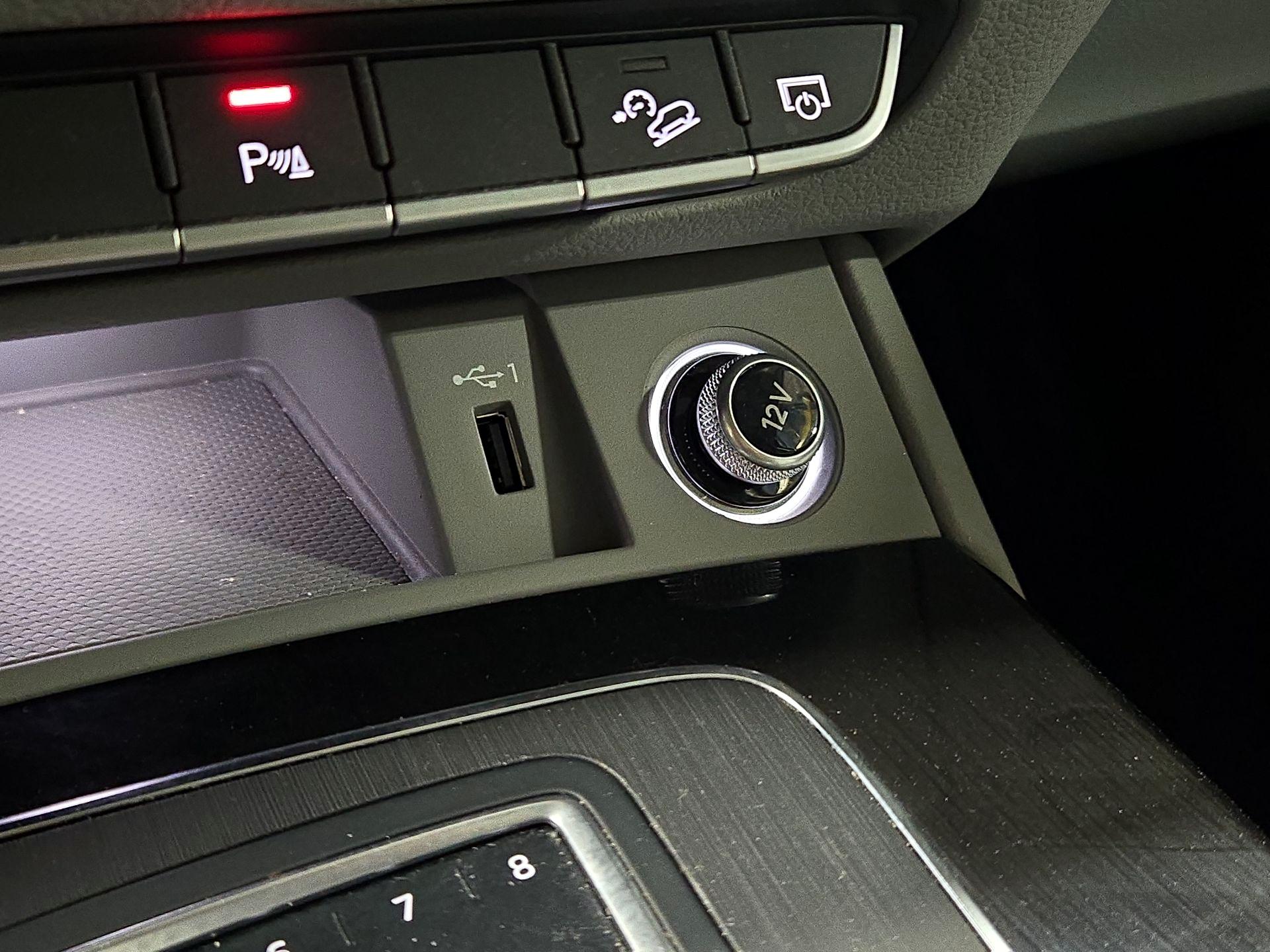 Thumbnail: 2019 Audi Q5 - 17