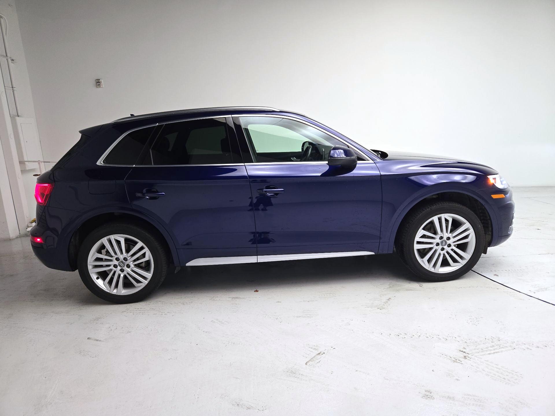 Thumbnail: 2019 Audi Q5 - 4