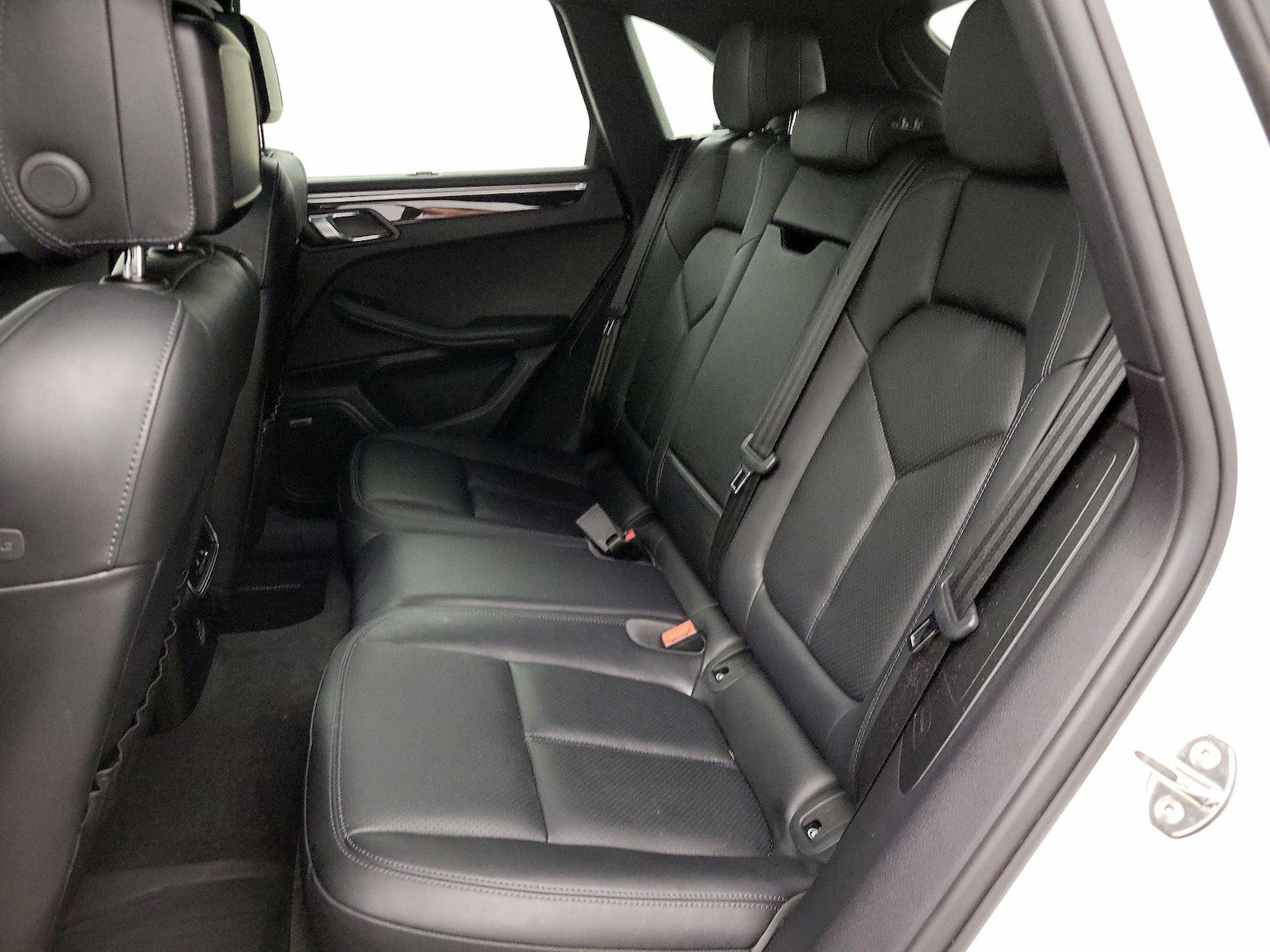 2018 Porsche Macan Sport Edition - Photo 21