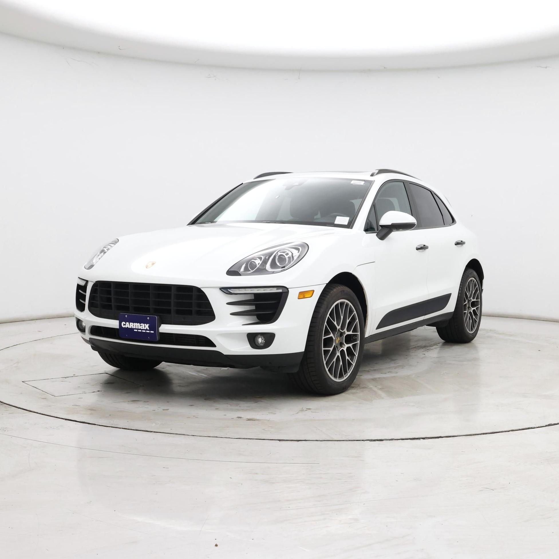 Thumbnail: 2018 Porsche Macan - 4