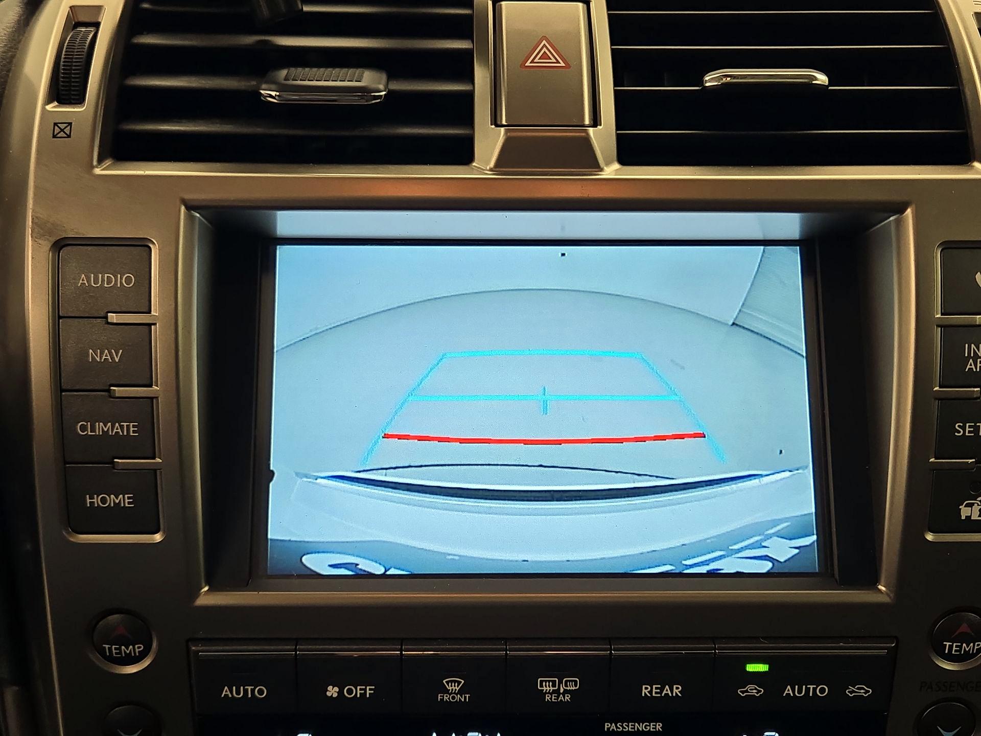Thumbnail: 2021 Lexus GX - 15