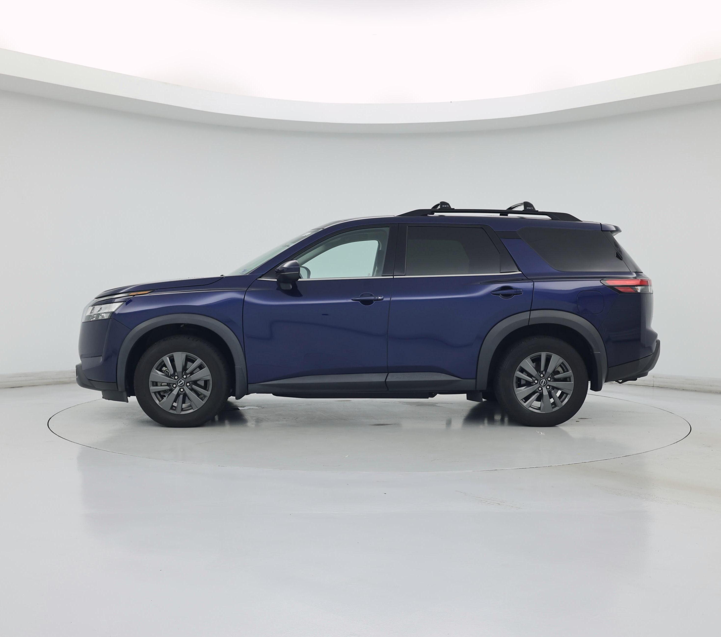 Thumbnail: 2022 Nissan Pathfinder - 3