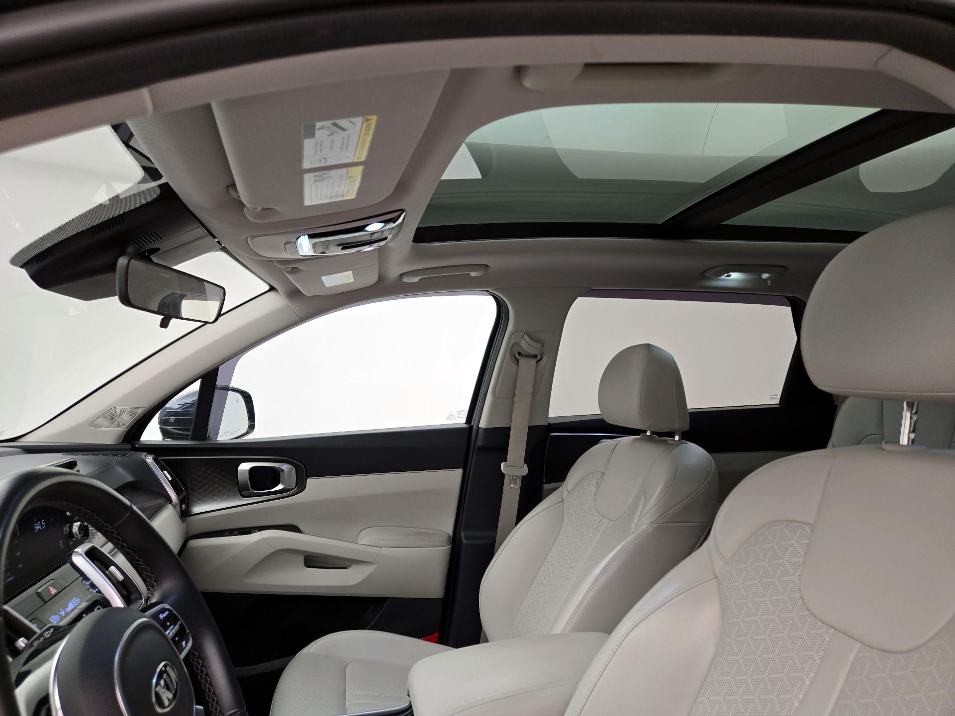 Thumbnail: 2021 Kia Sorento - 19
