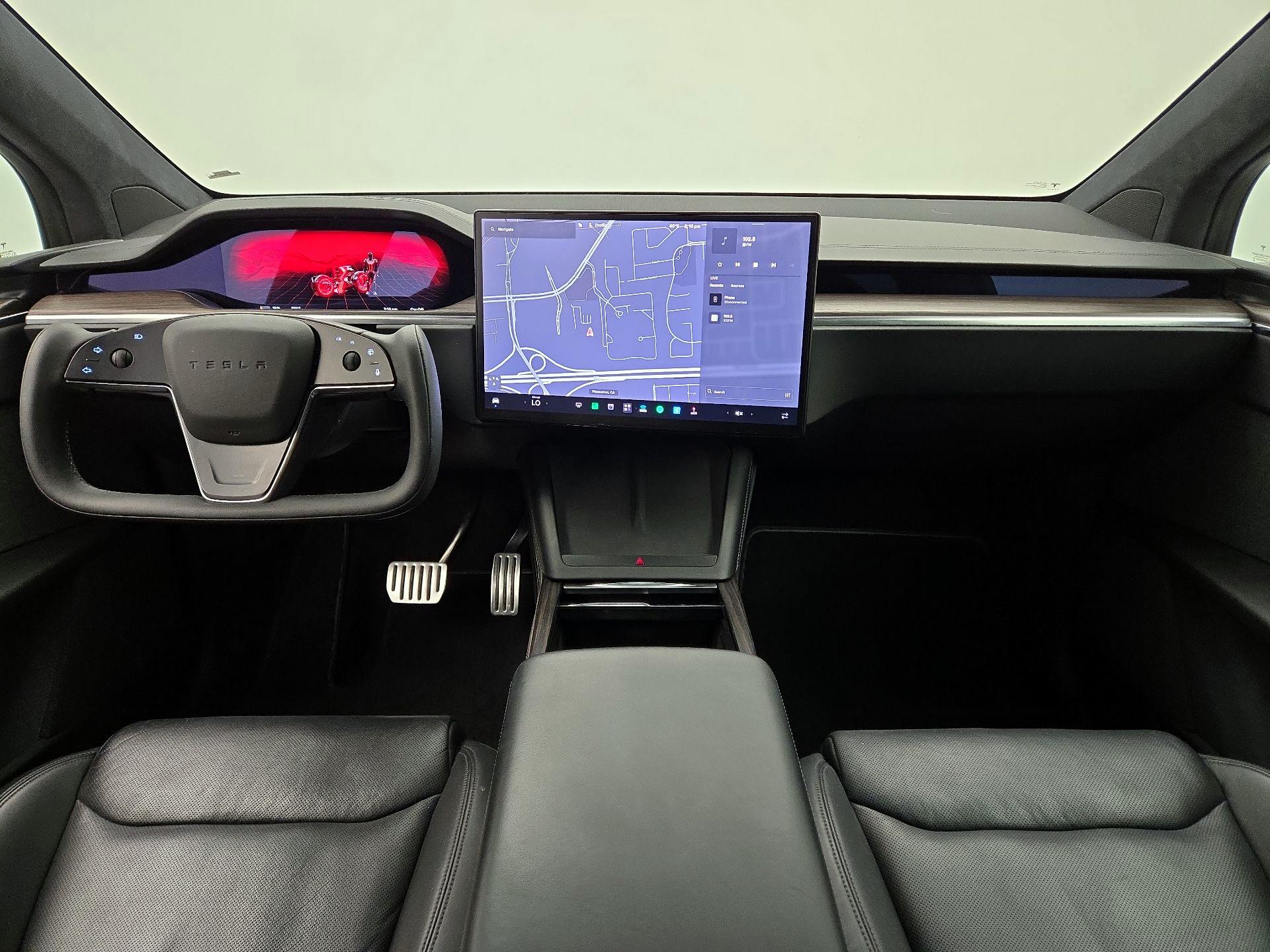 Thumbnail: 2022 Tesla Model X - 9