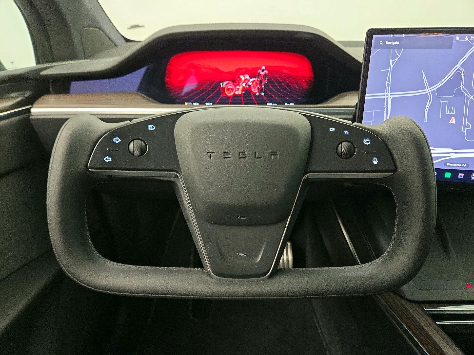 Thumbnail: 2022 Tesla Model X - 10