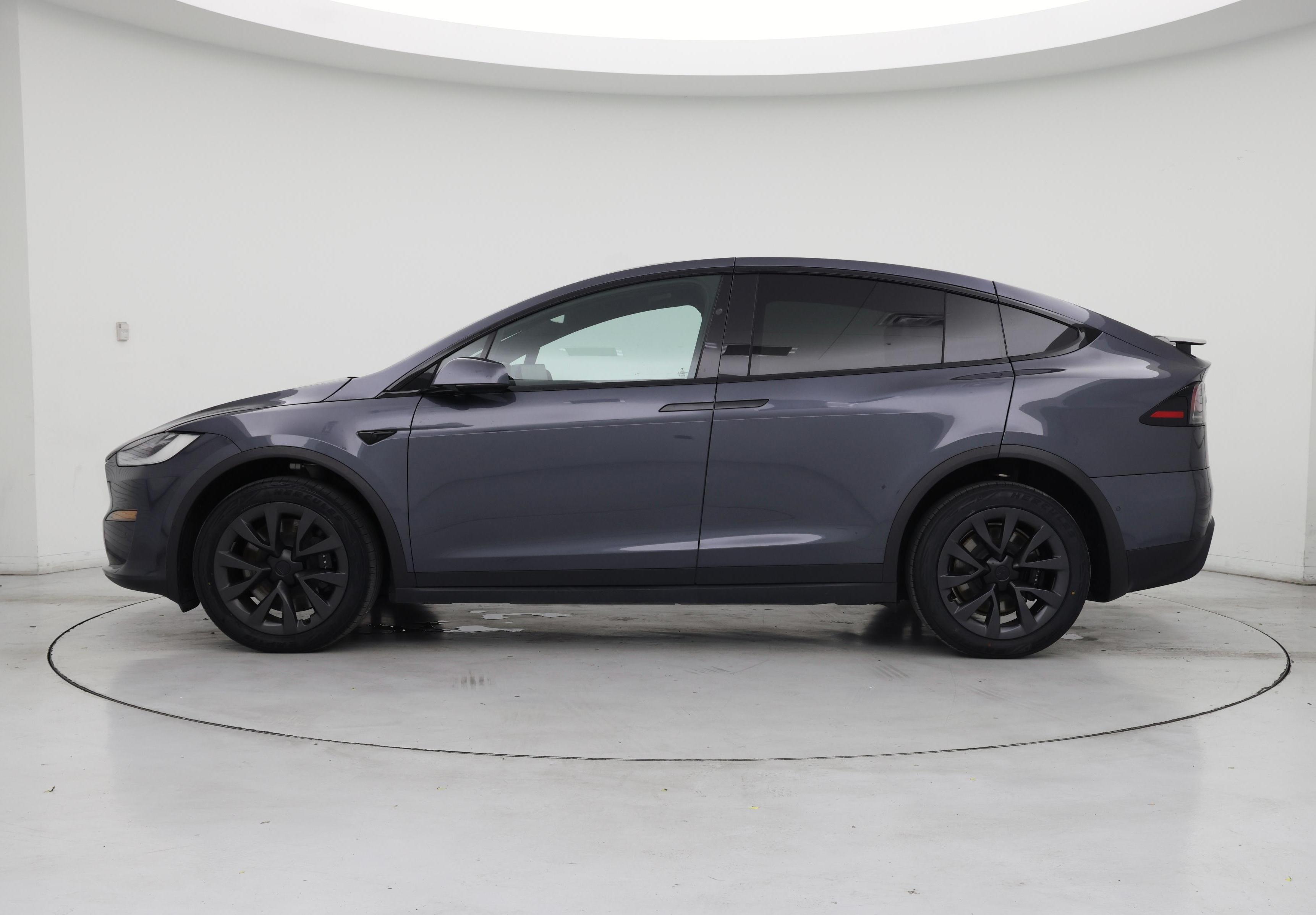 Thumbnail: 2022 Tesla Model X - 3