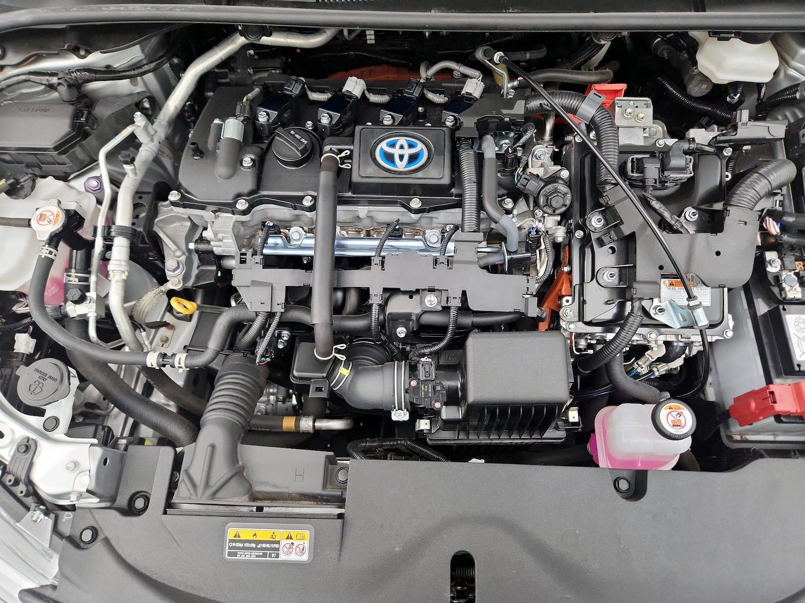 2024 Toyota Corolla SE - Photo 23