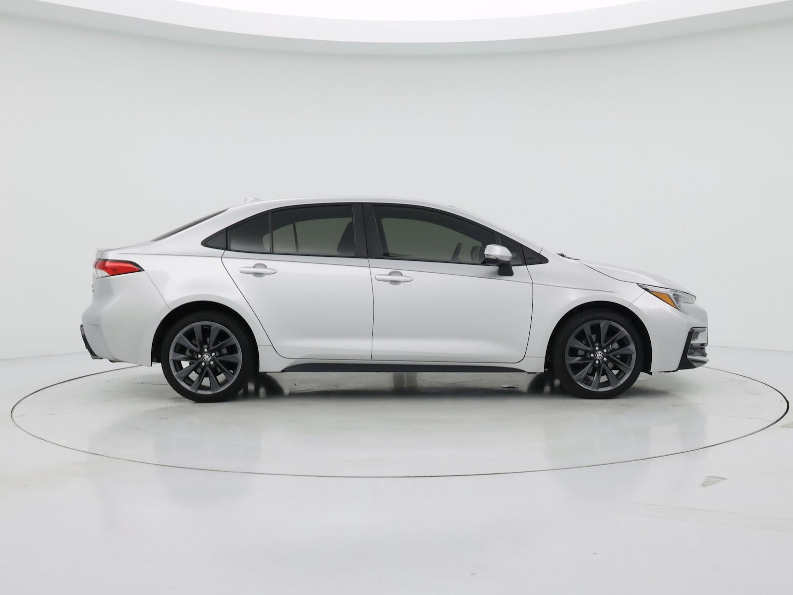 2024 Toyota Corolla SE - Photo 8
