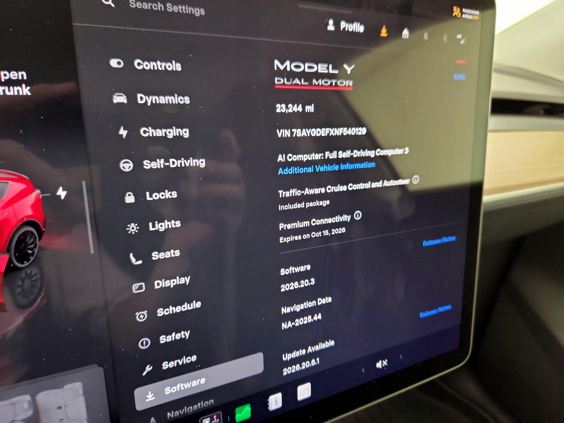 Thumbnail: 2022 Tesla Model Y - 14