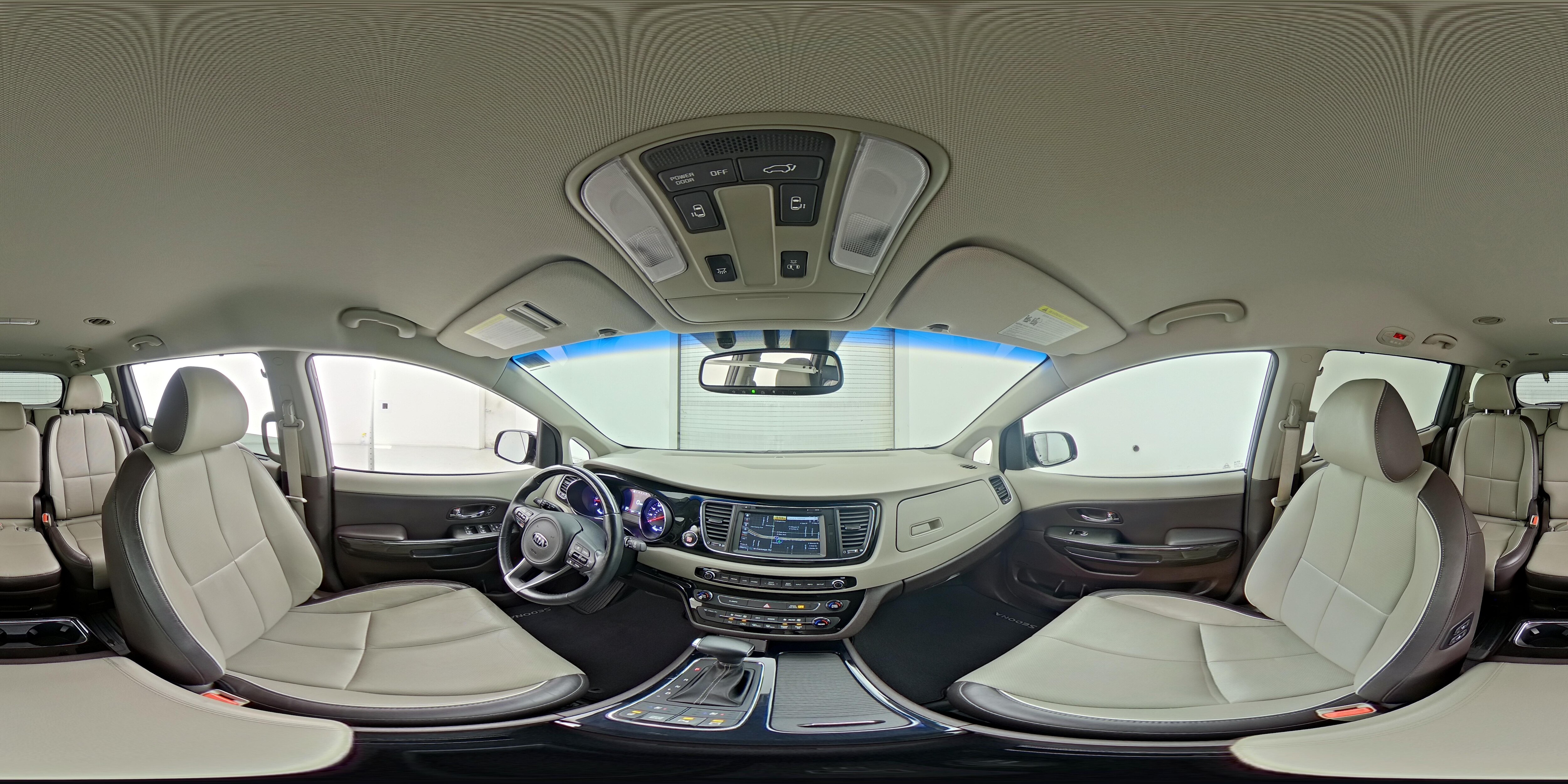 2018 Kia Sedona SX Limited - Photo 26