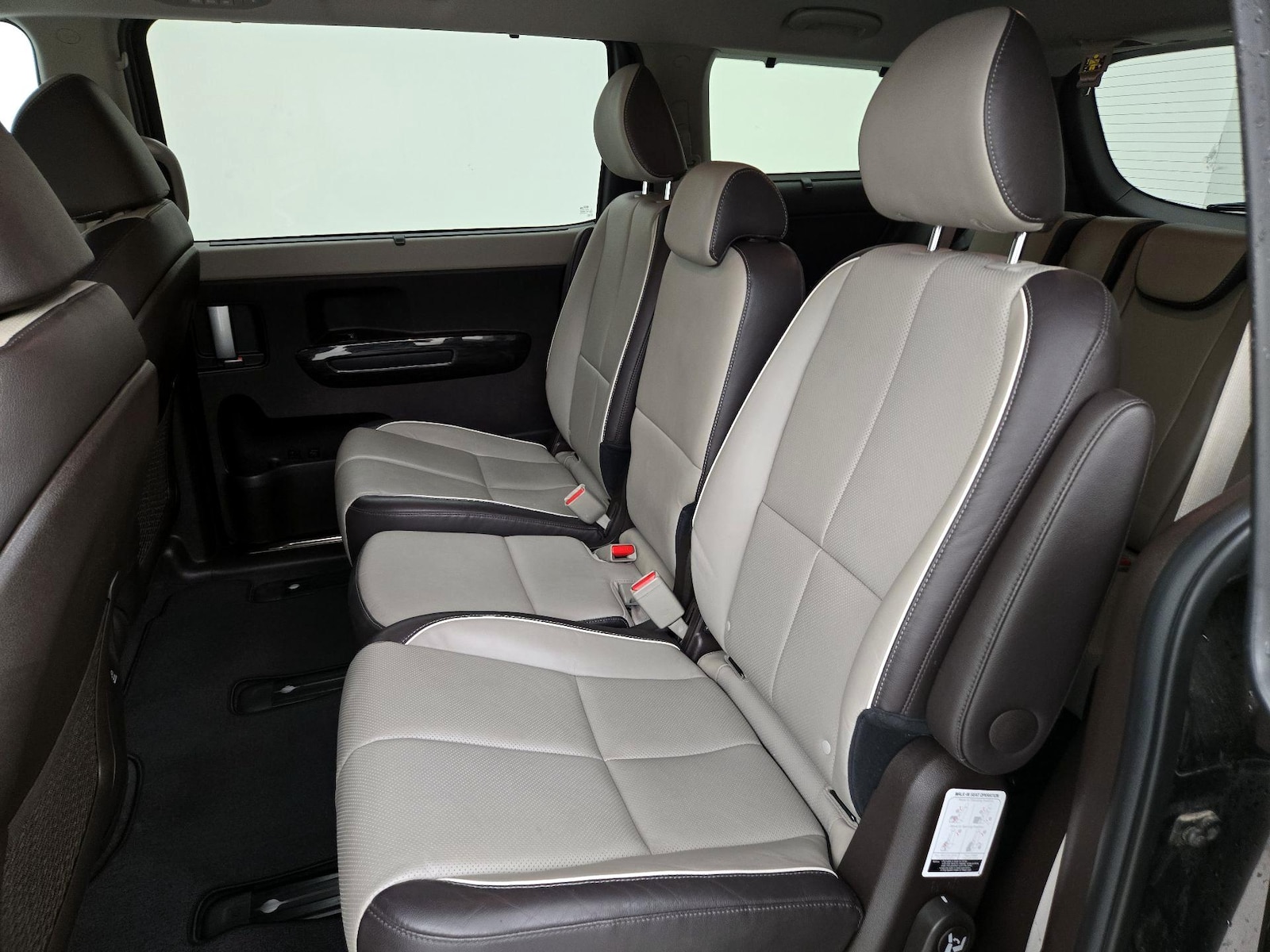 2018 Kia Sedona SX Limited - Photo 21