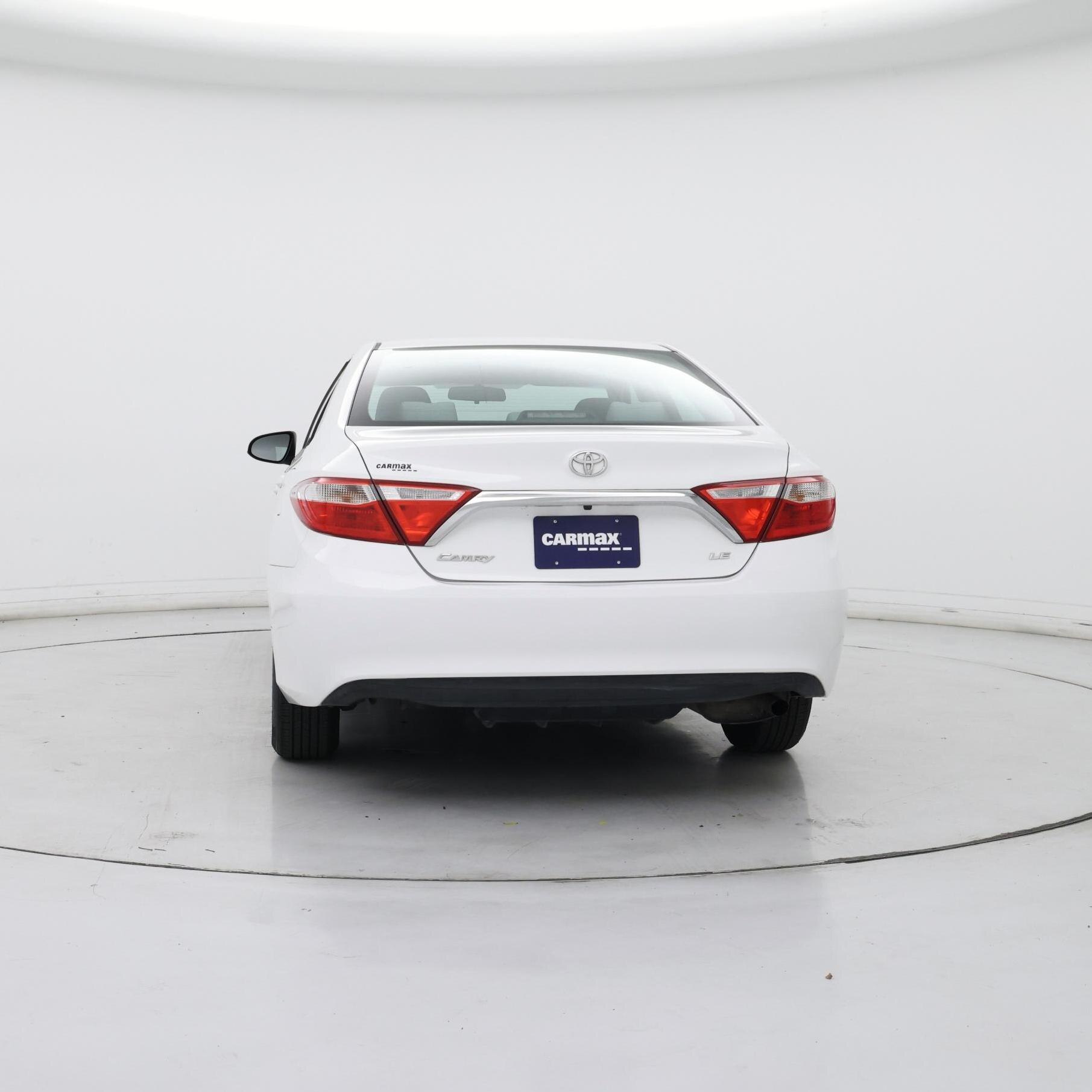 Thumbnail: 2015 Toyota Camry - 6