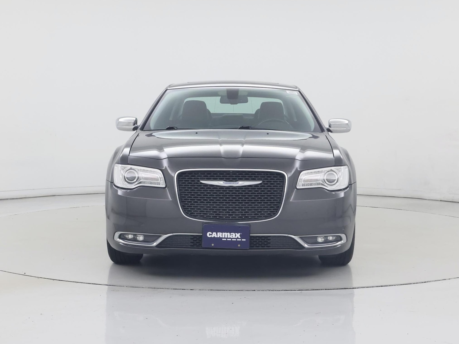 2017 Chrysler 300 C - Photo 6