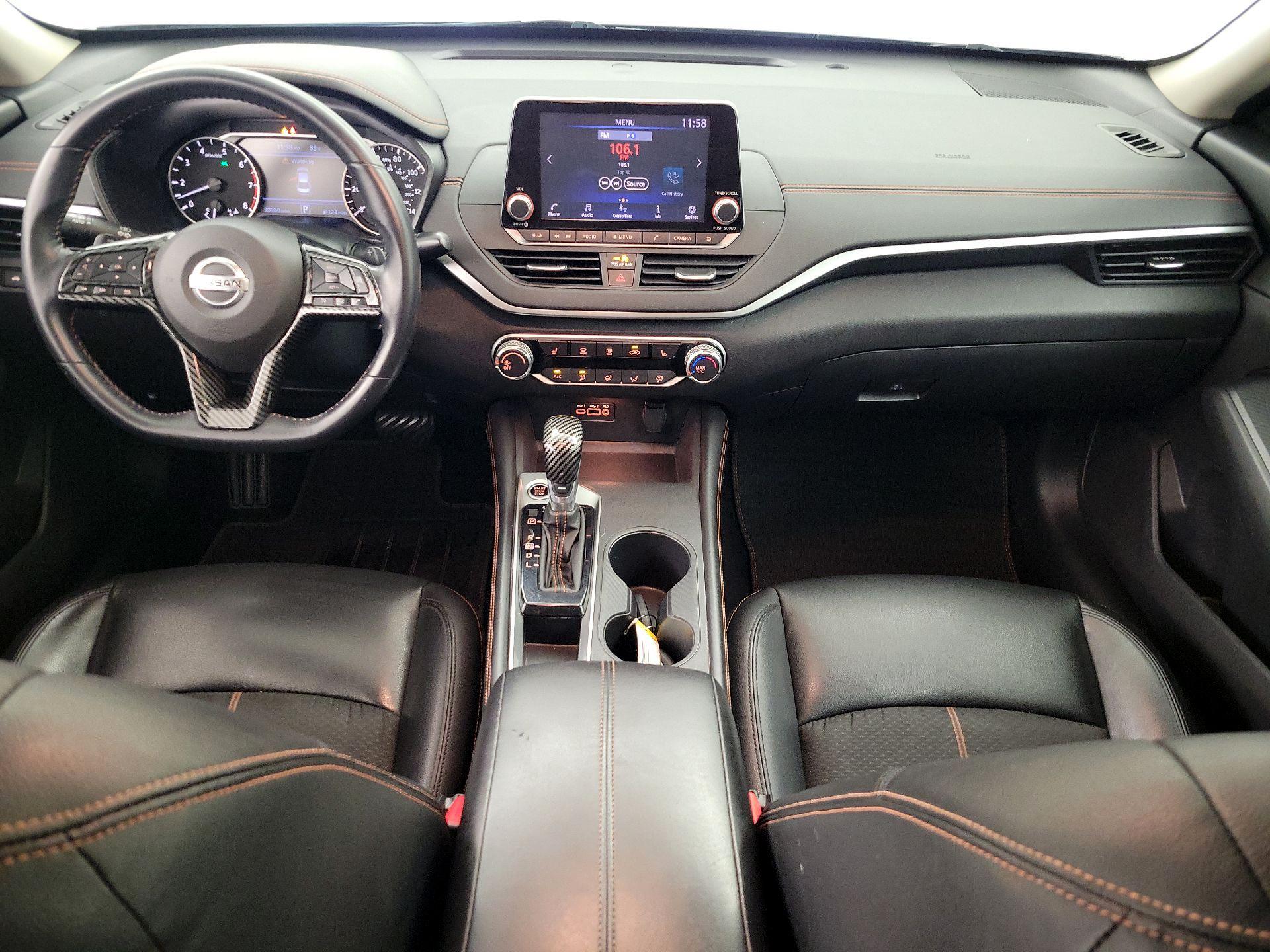 Thumbnail: 2019 Nissan Altima - 9