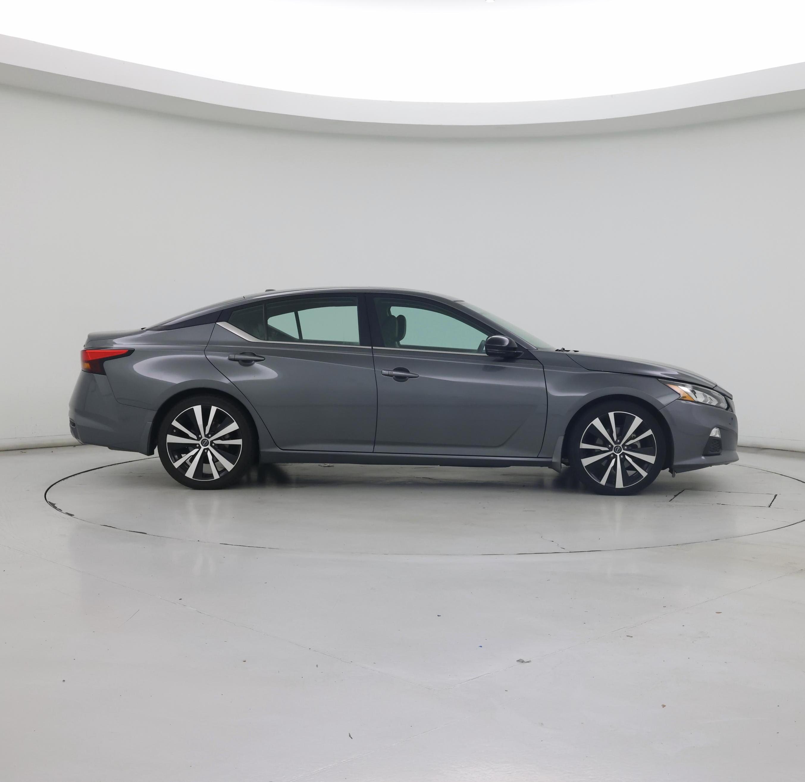 Thumbnail: 2019 Nissan Altima - 7