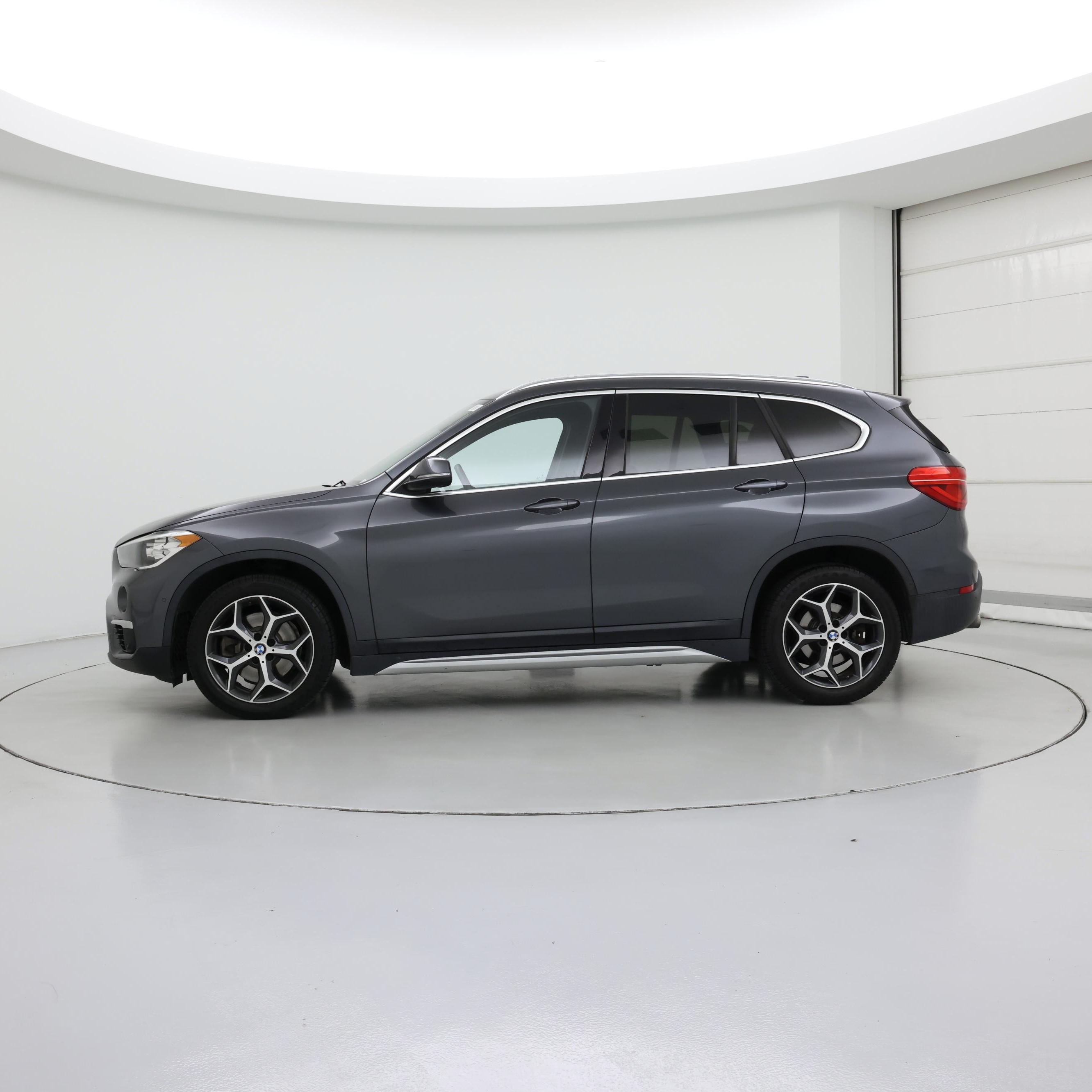 Thumbnail: 2018 BMW X1 - 3