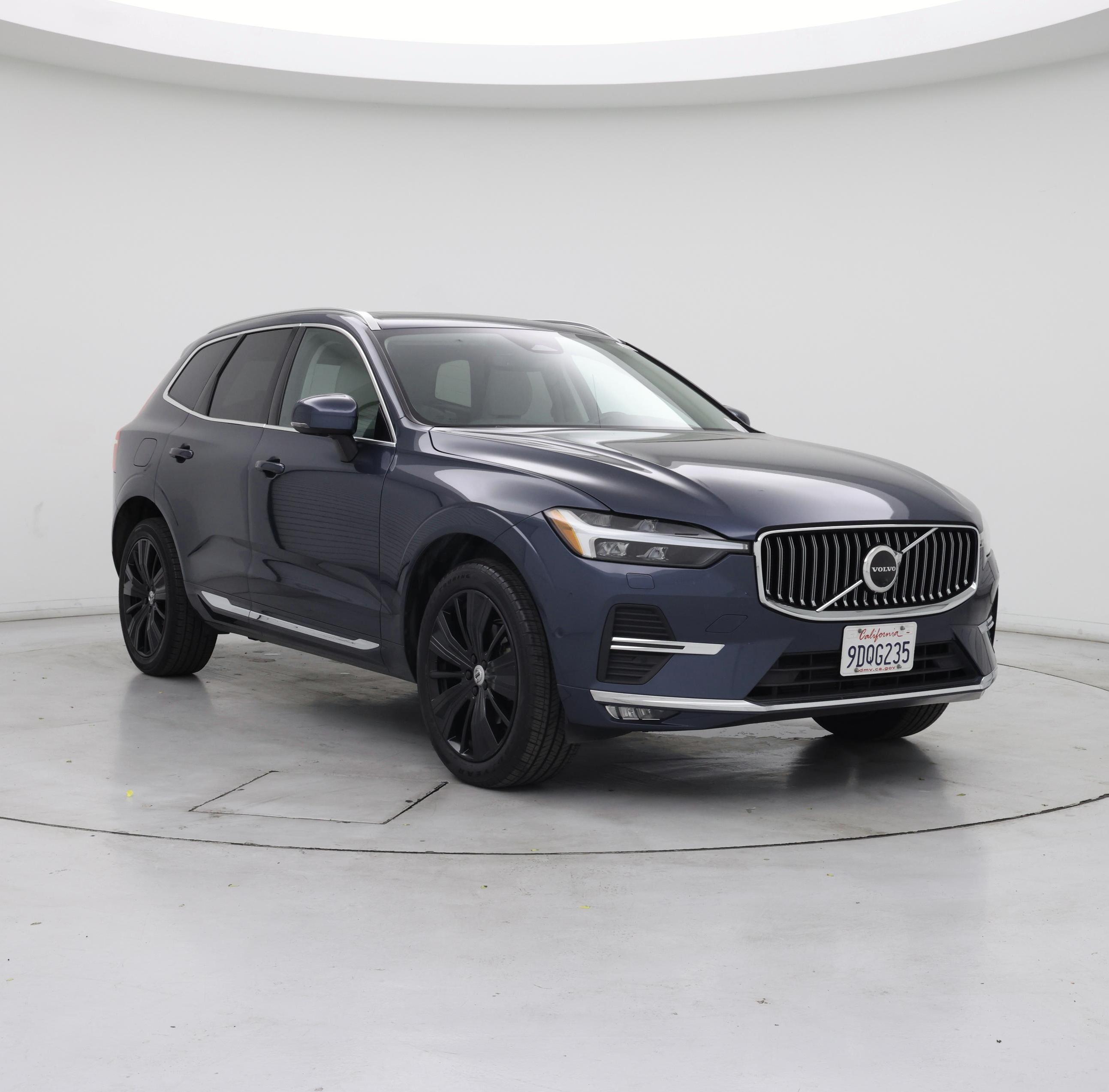 Blue 2023 Volvo XC60 SUV / Crossover Front-Wheel Drive Automatic