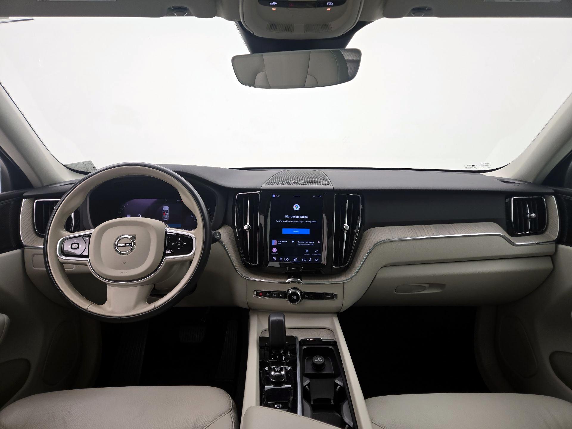 Thumbnail: 2023 Volvo XC60 - 9