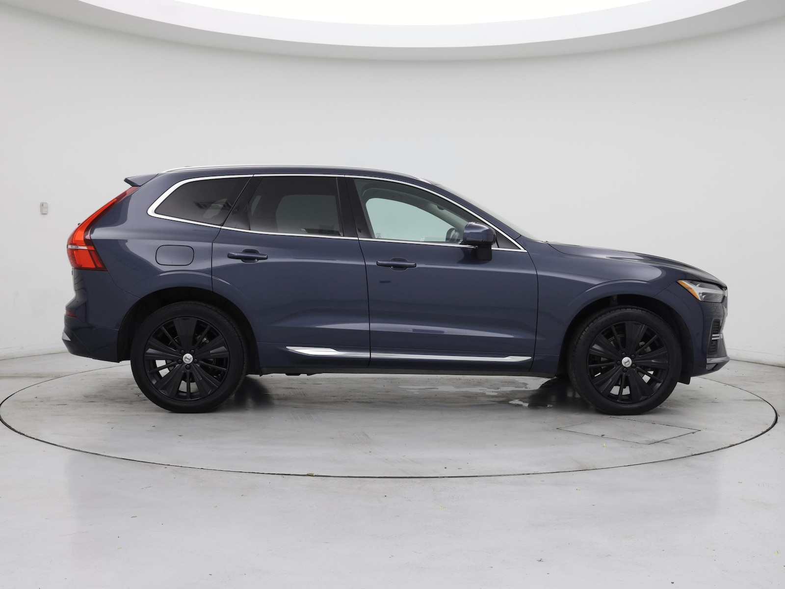 2023 Volvo XC60 Plus - Photo 8