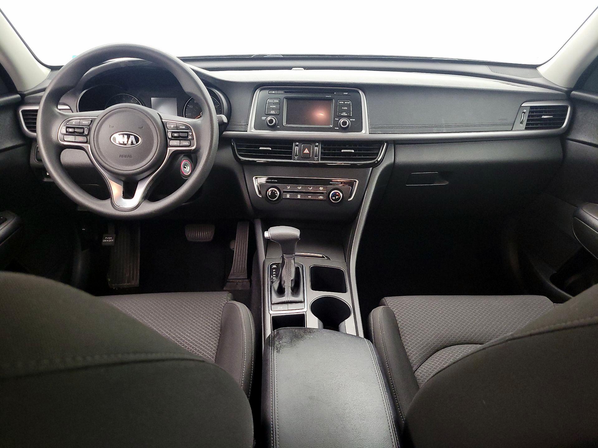 Thumbnail: 2016 Kia Optima - 9