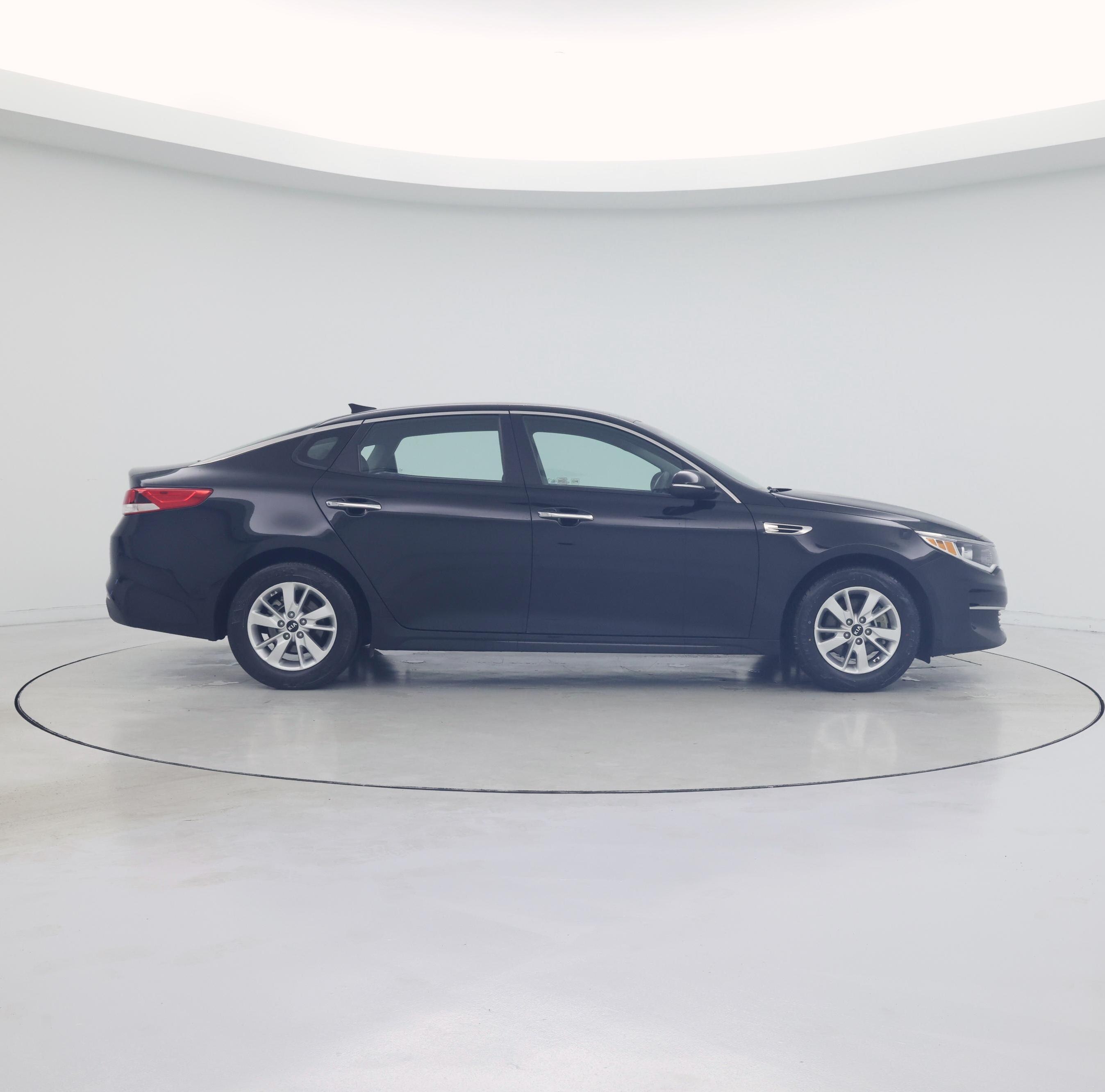 Thumbnail: 2016 Kia Optima - 7