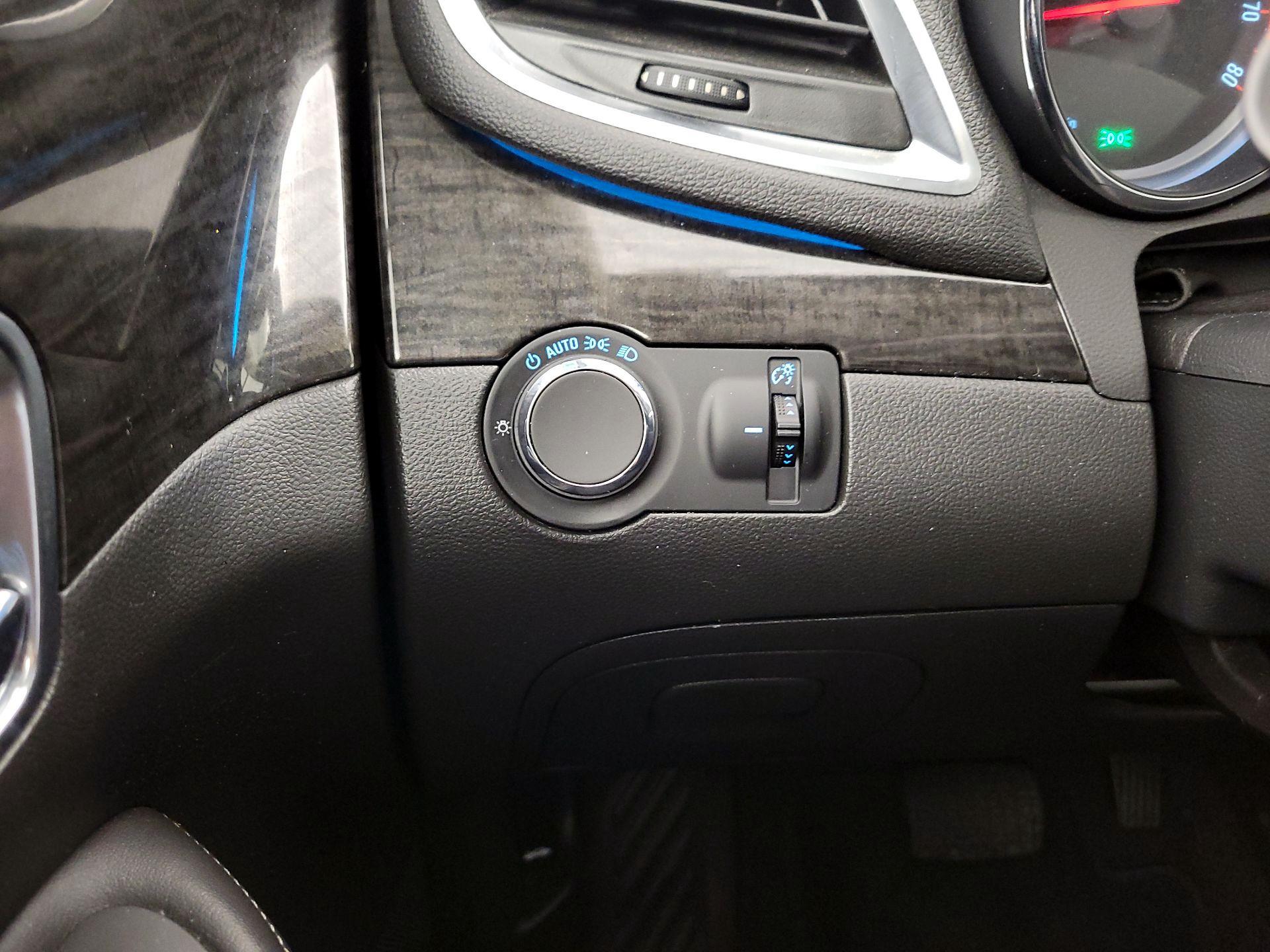 Thumbnail: 2016 Buick Encore - 13