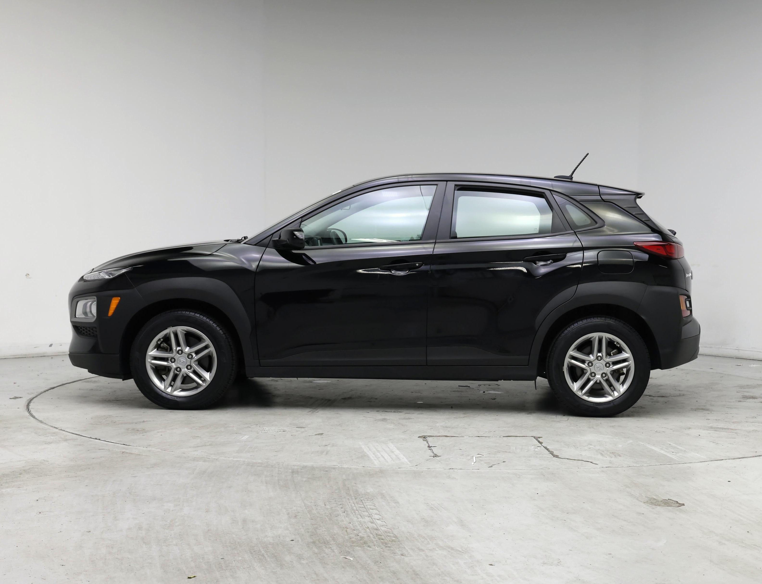 Thumbnail: 2021 Hyundai Kona - 3