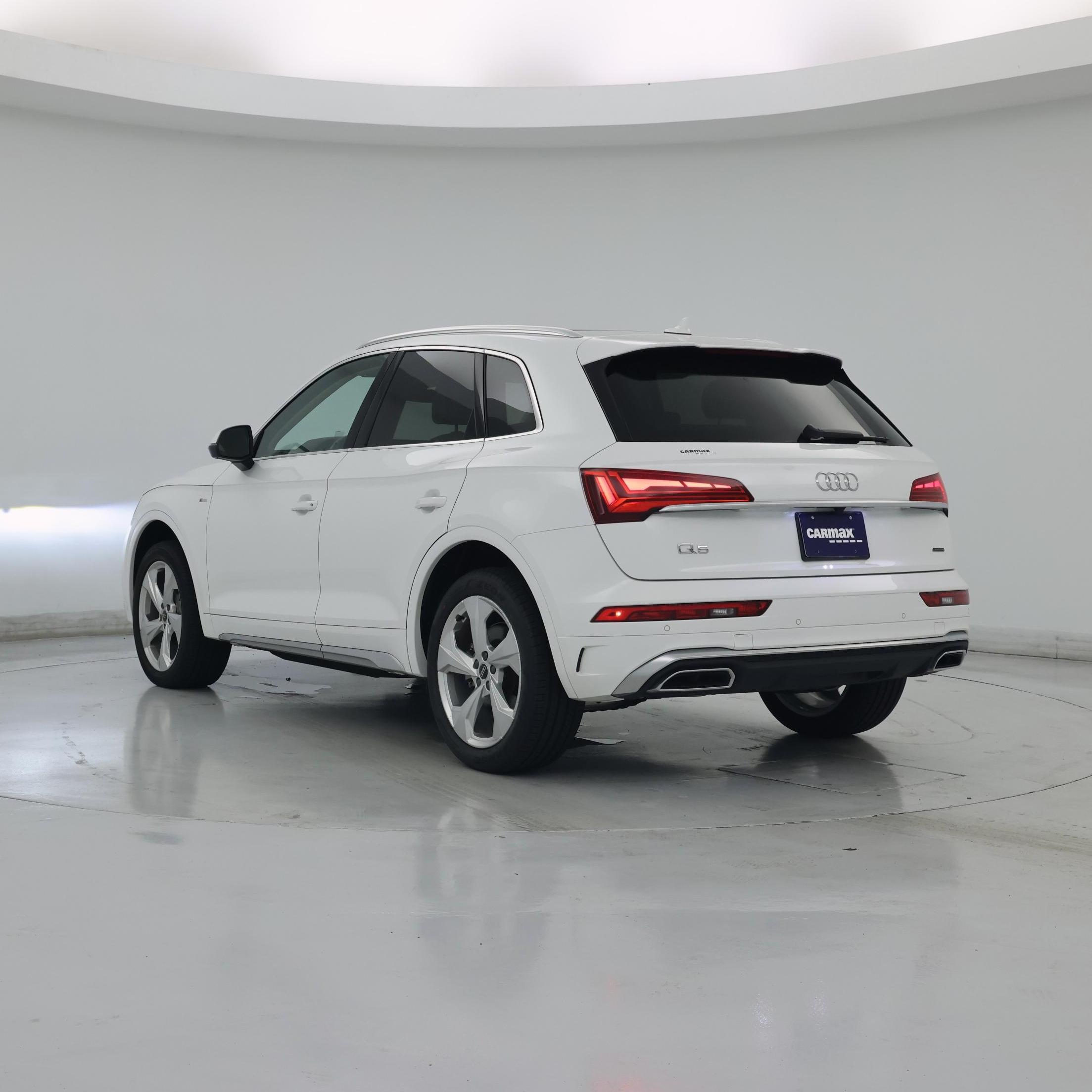 Thumbnail: 2022 Audi Q5 - 2
